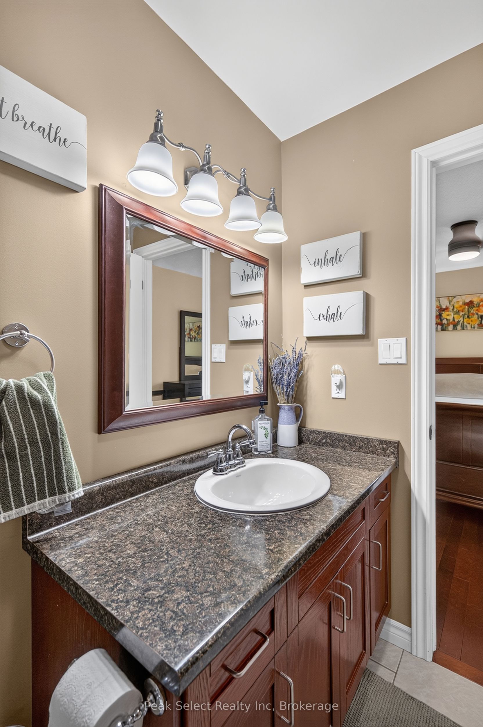 88 Saxonville Court Property Photo 20
