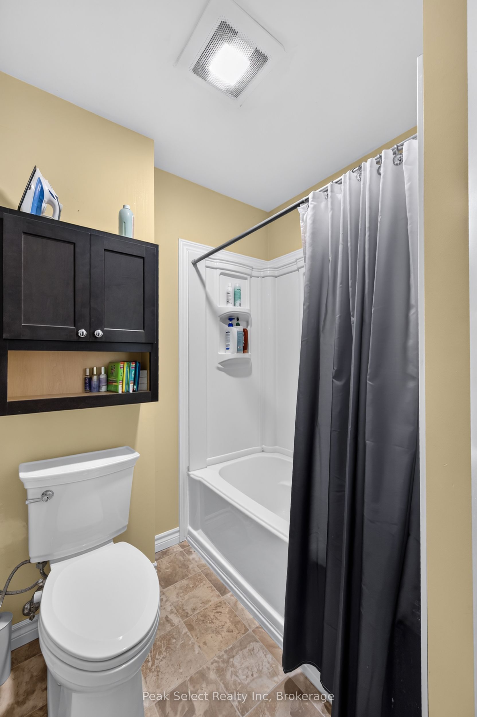 88 Saxonville Court Property Photo 32
