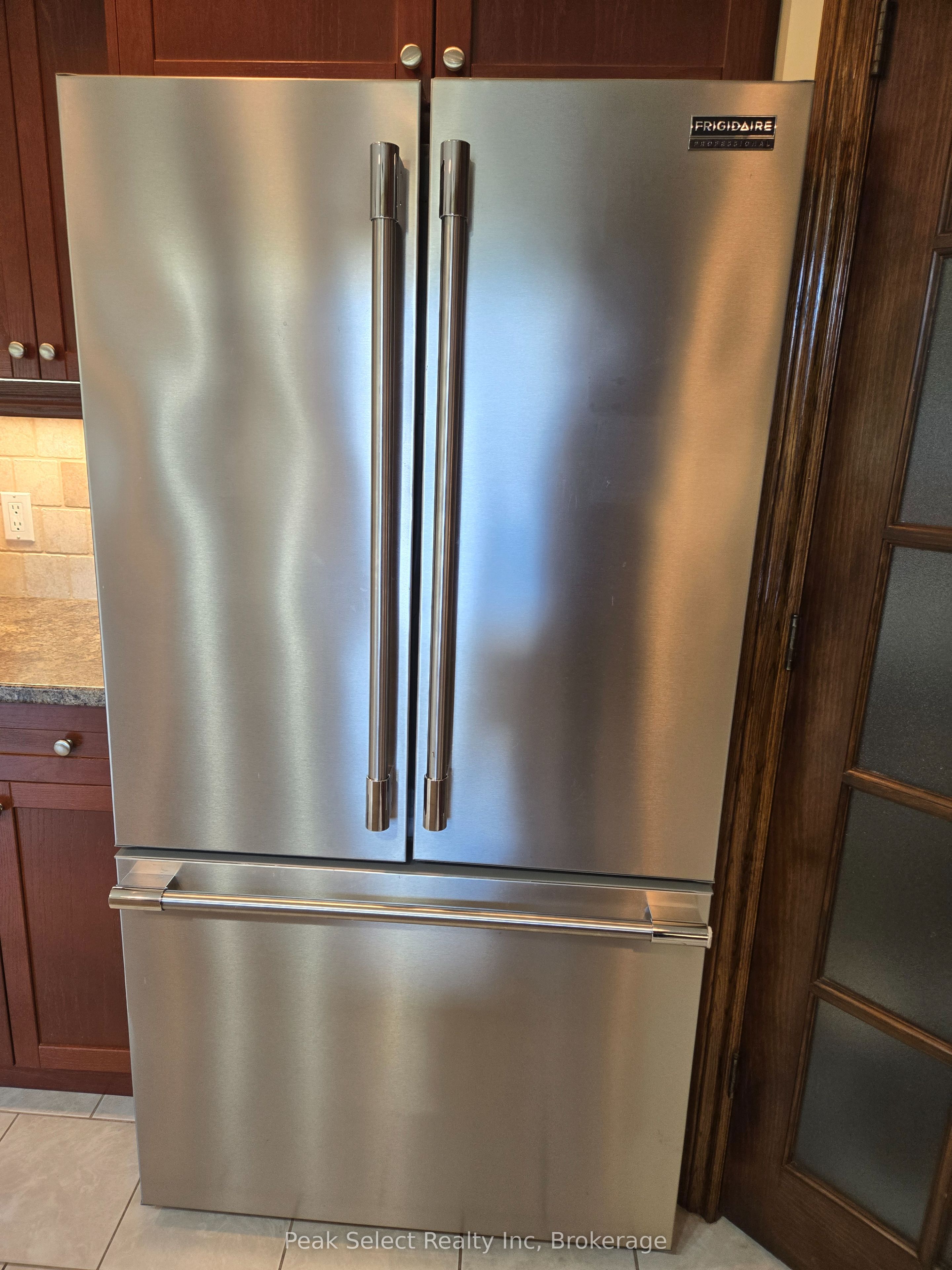 88 Saxonville Court Property Photo 40