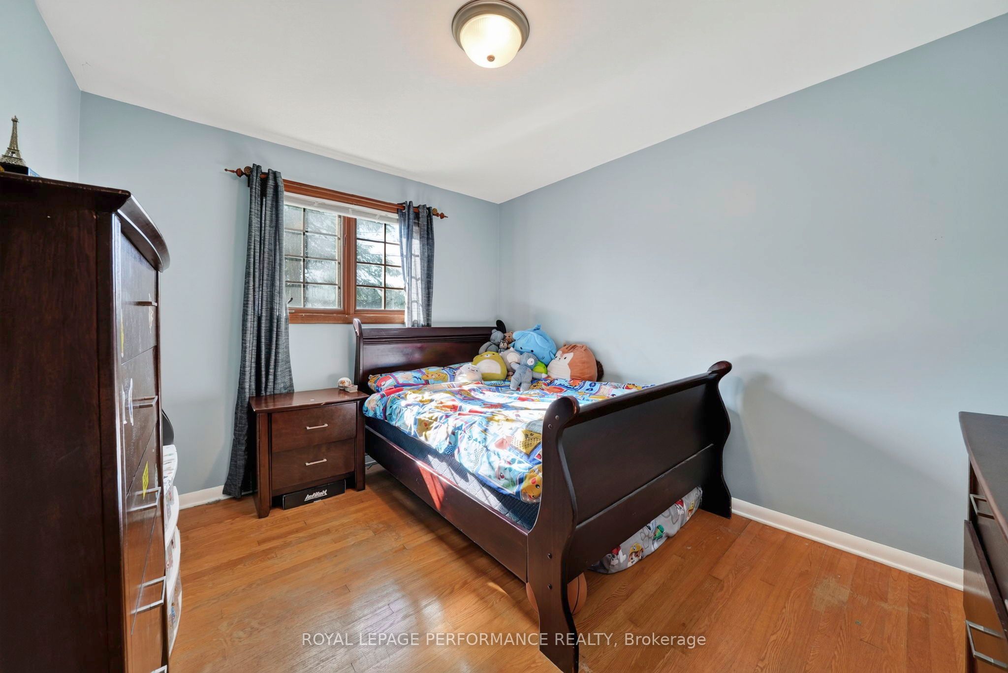 2761 Ross Avenue Property Photo 19