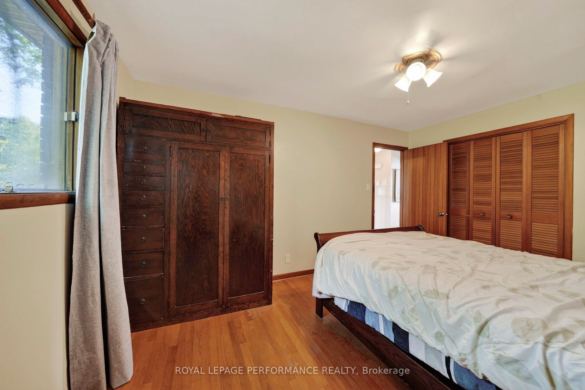 2761 Ross Avenue Property Photo 22