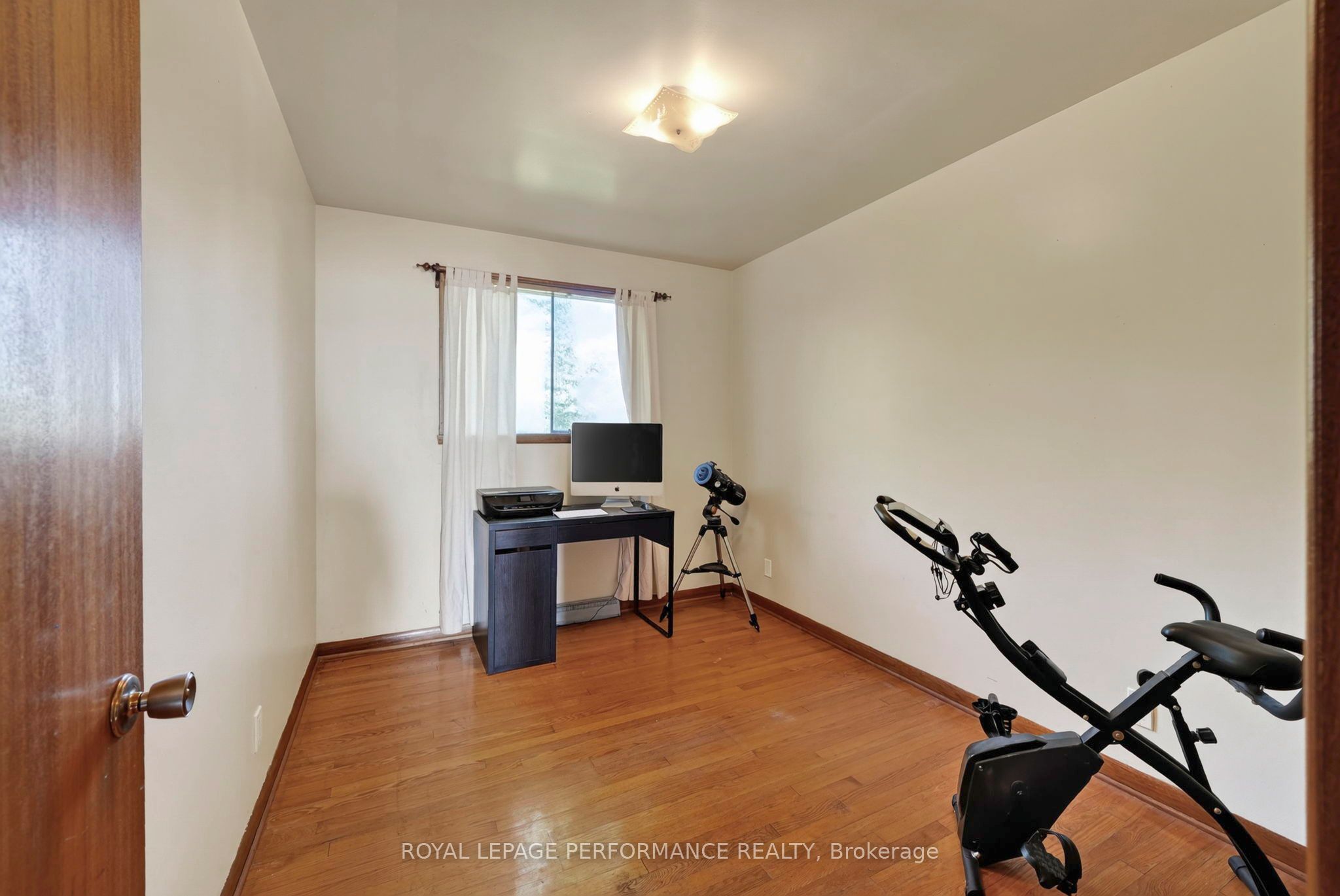 2761 Ross Avenue Property Photo 23