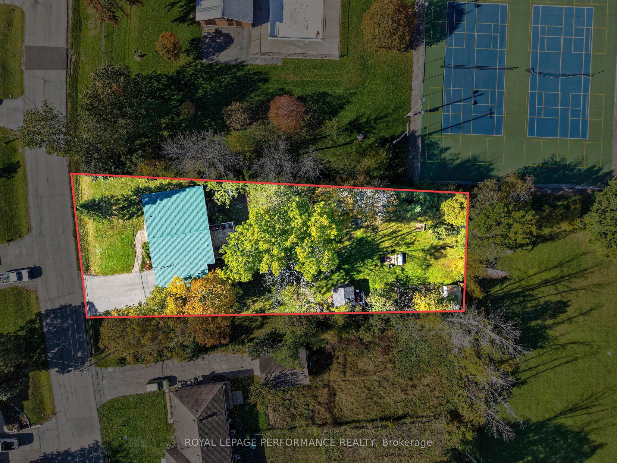 2761 Ross Avenue Property Photo 46