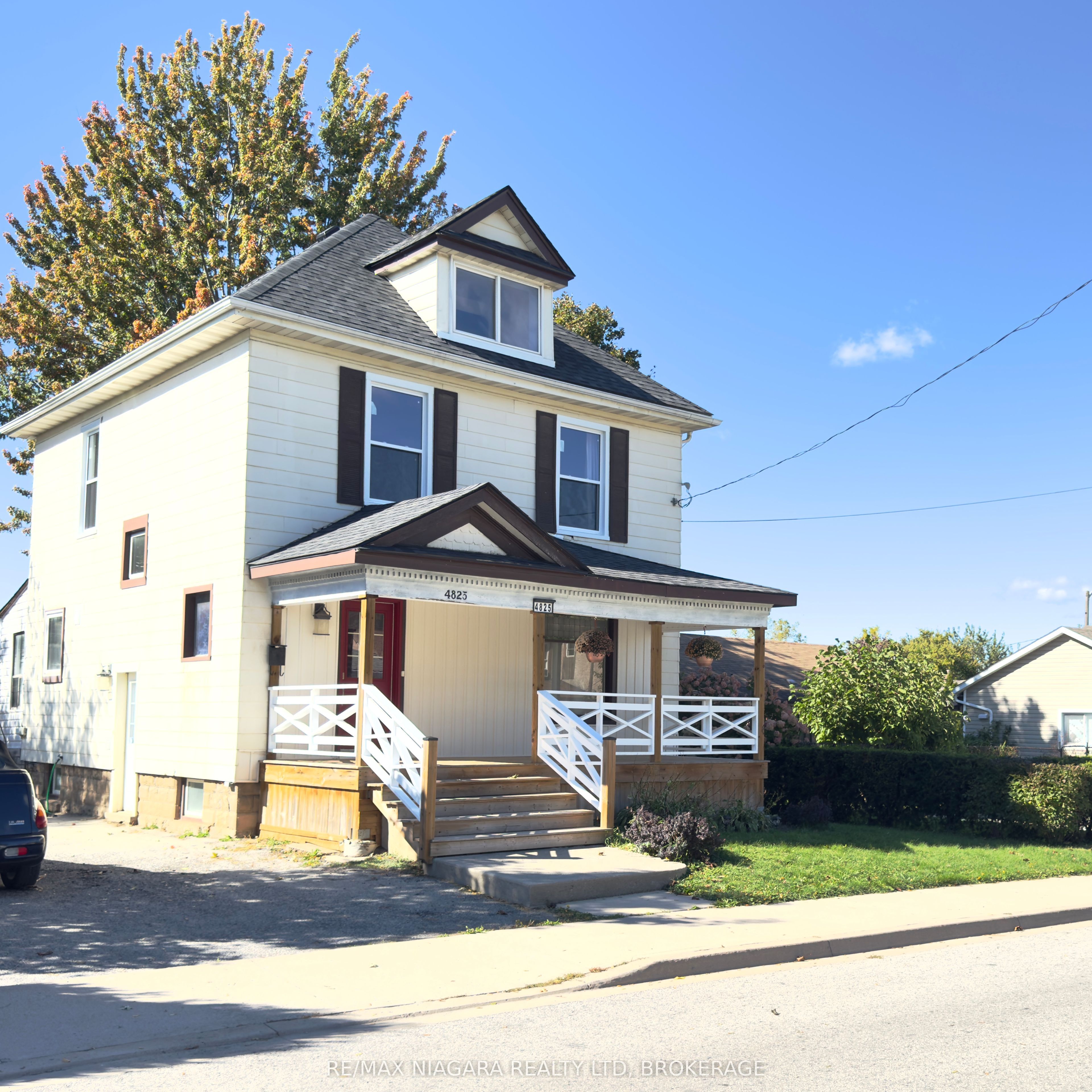 4825 Crysler Avenue Property Photo 1