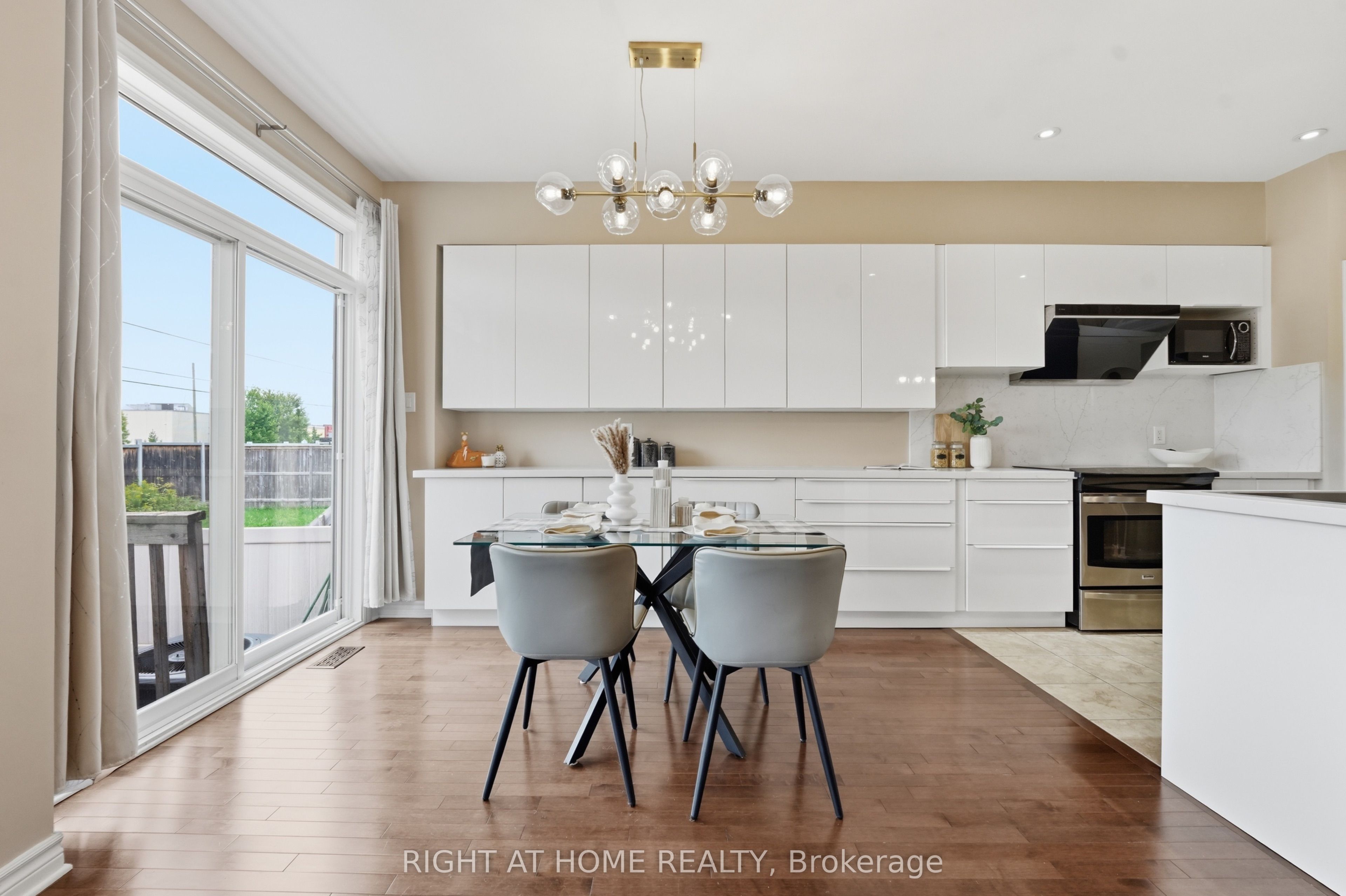 599 Remnor Avenue Property Photo 16
