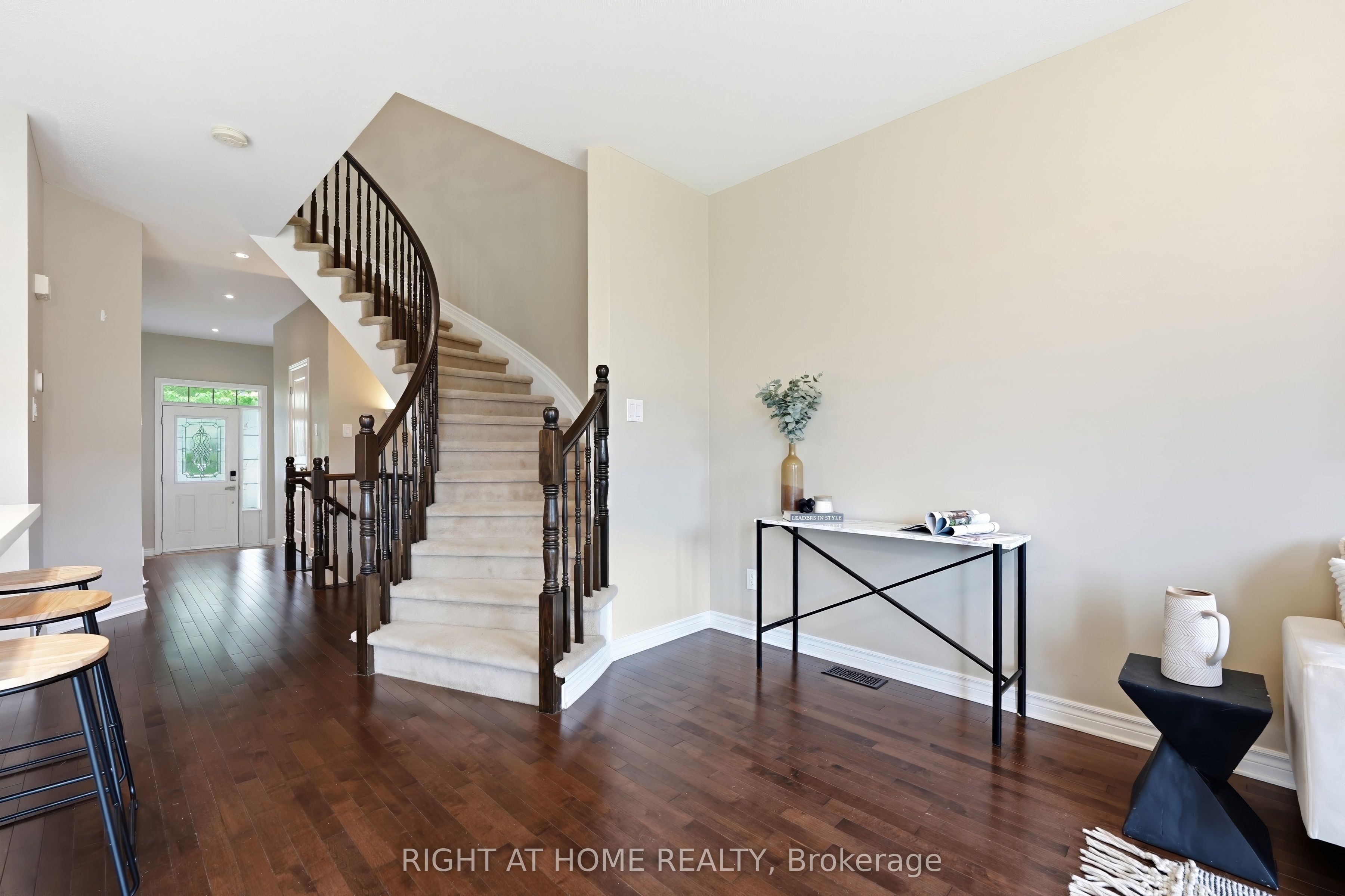 599 Remnor Avenue Property Photo 20