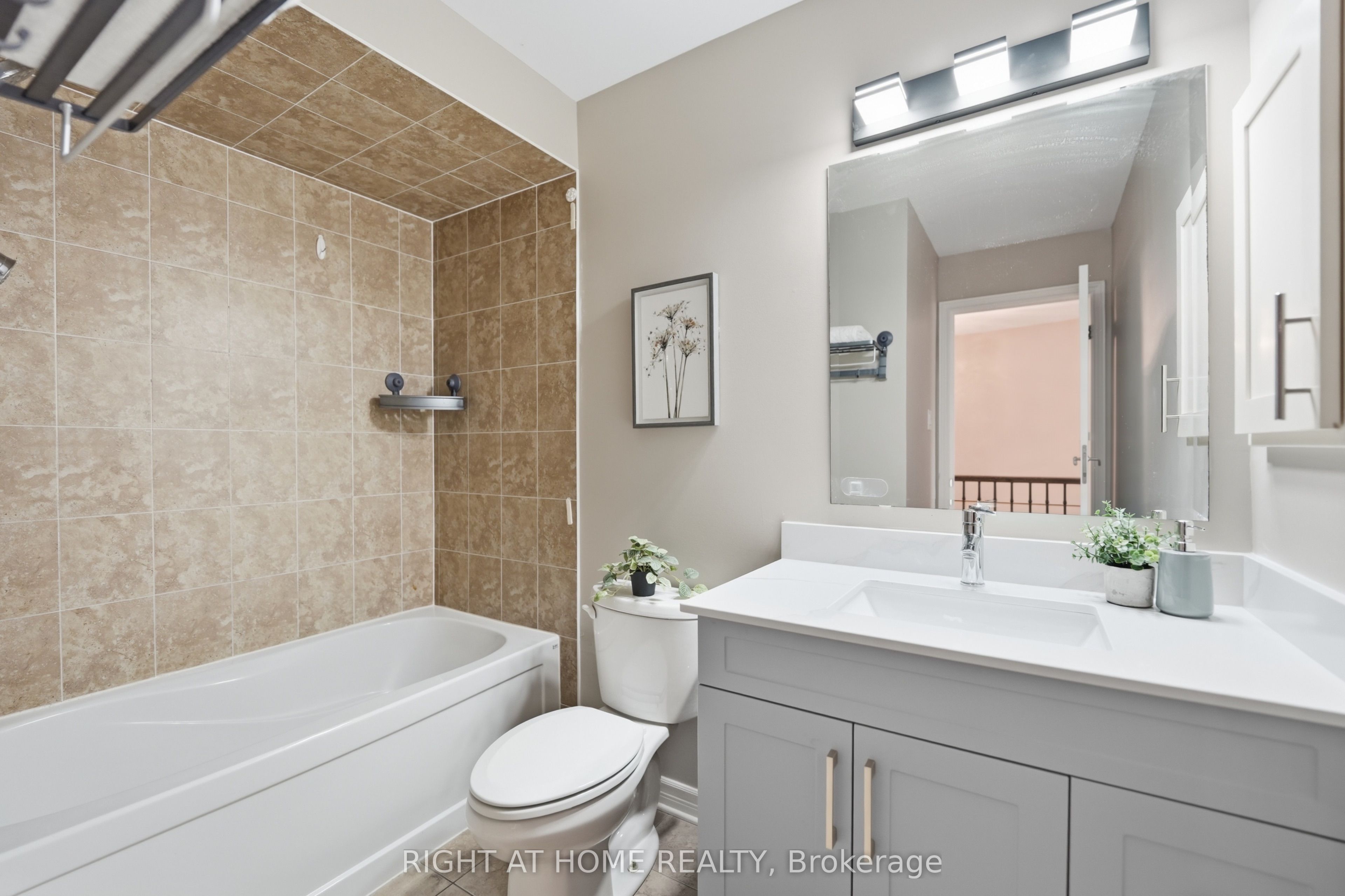 599 Remnor Avenue Property Photo 27
