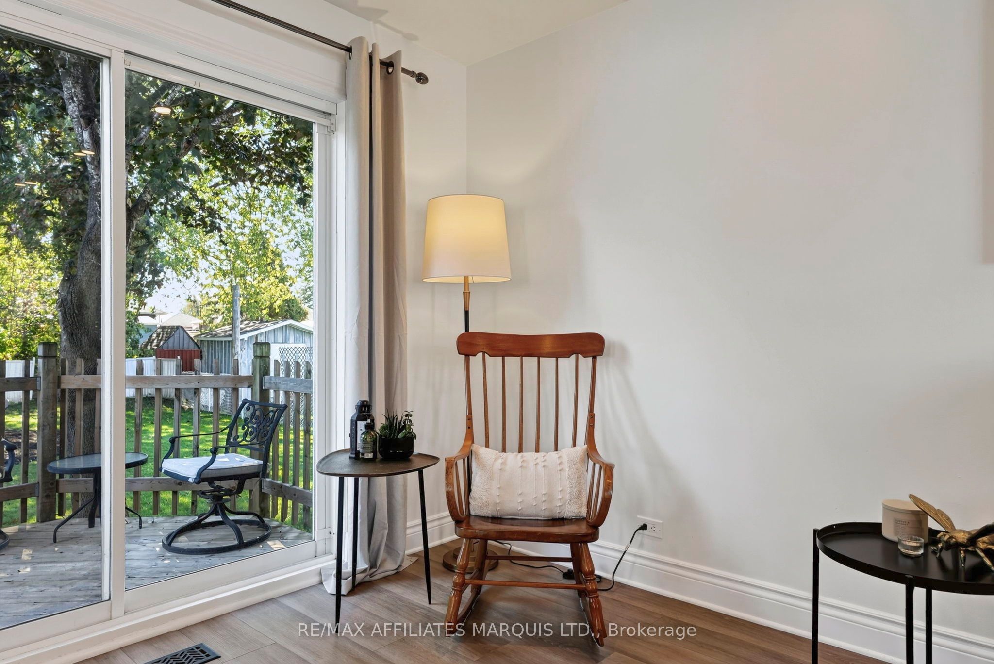 916 Leonard Avenue Property Photo 9