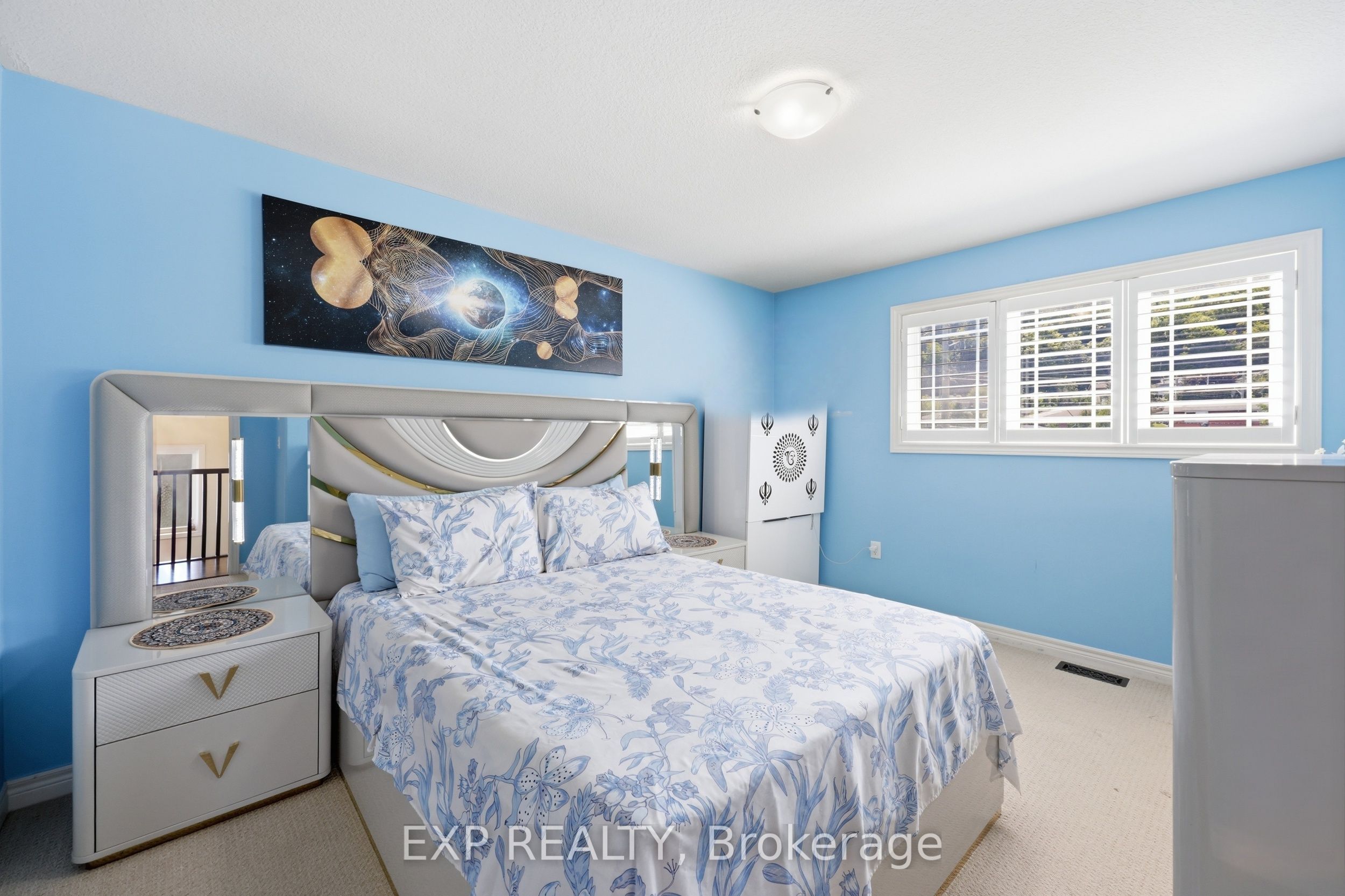 665 Greenhill Avenue E Property Photo 29