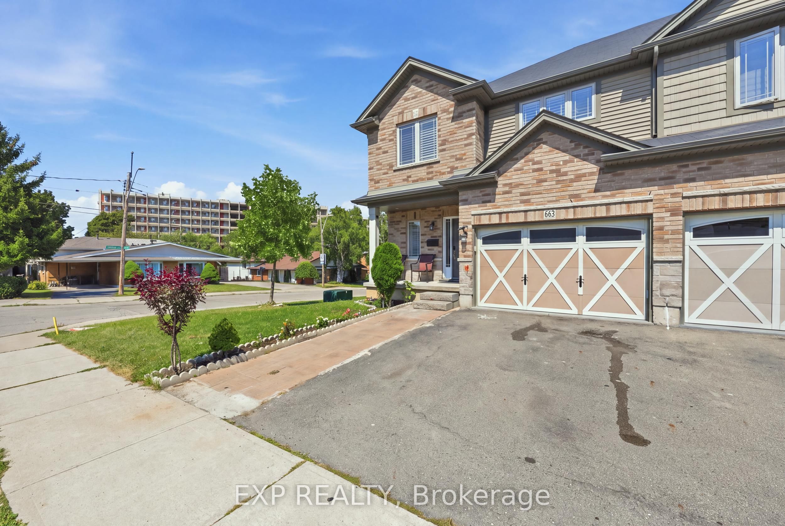 665 Greenhill Avenue E Property Photo 42