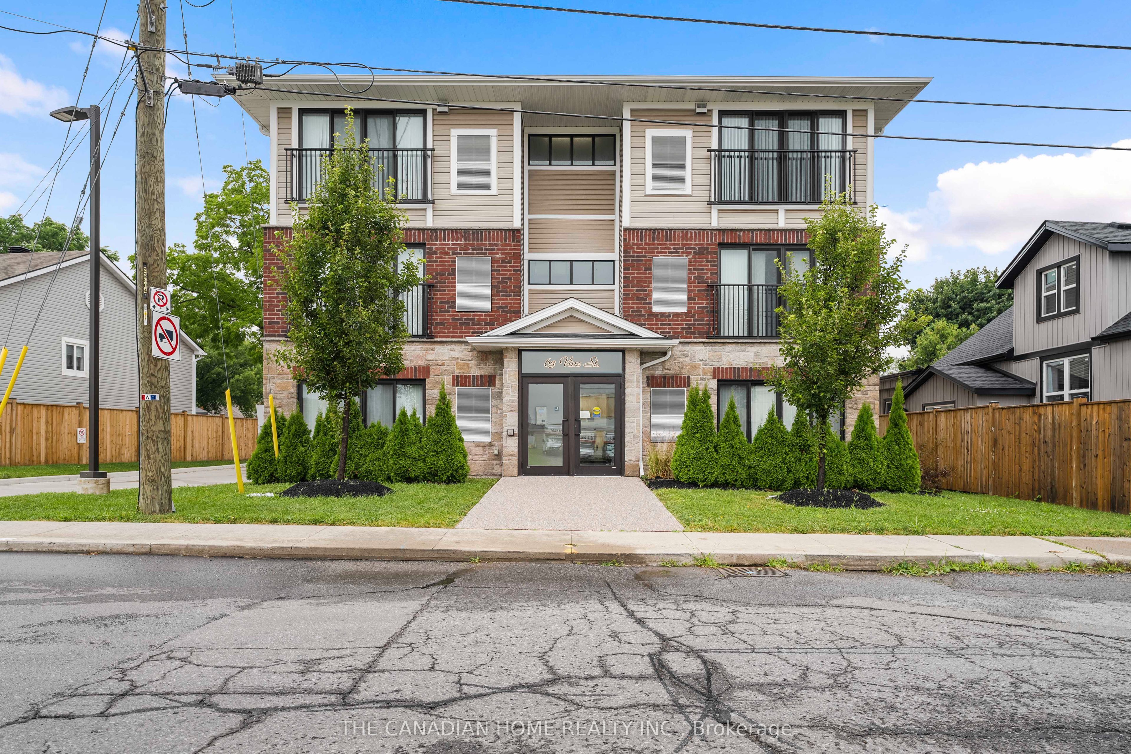 63 Vine Street S 103 Property Photo 1