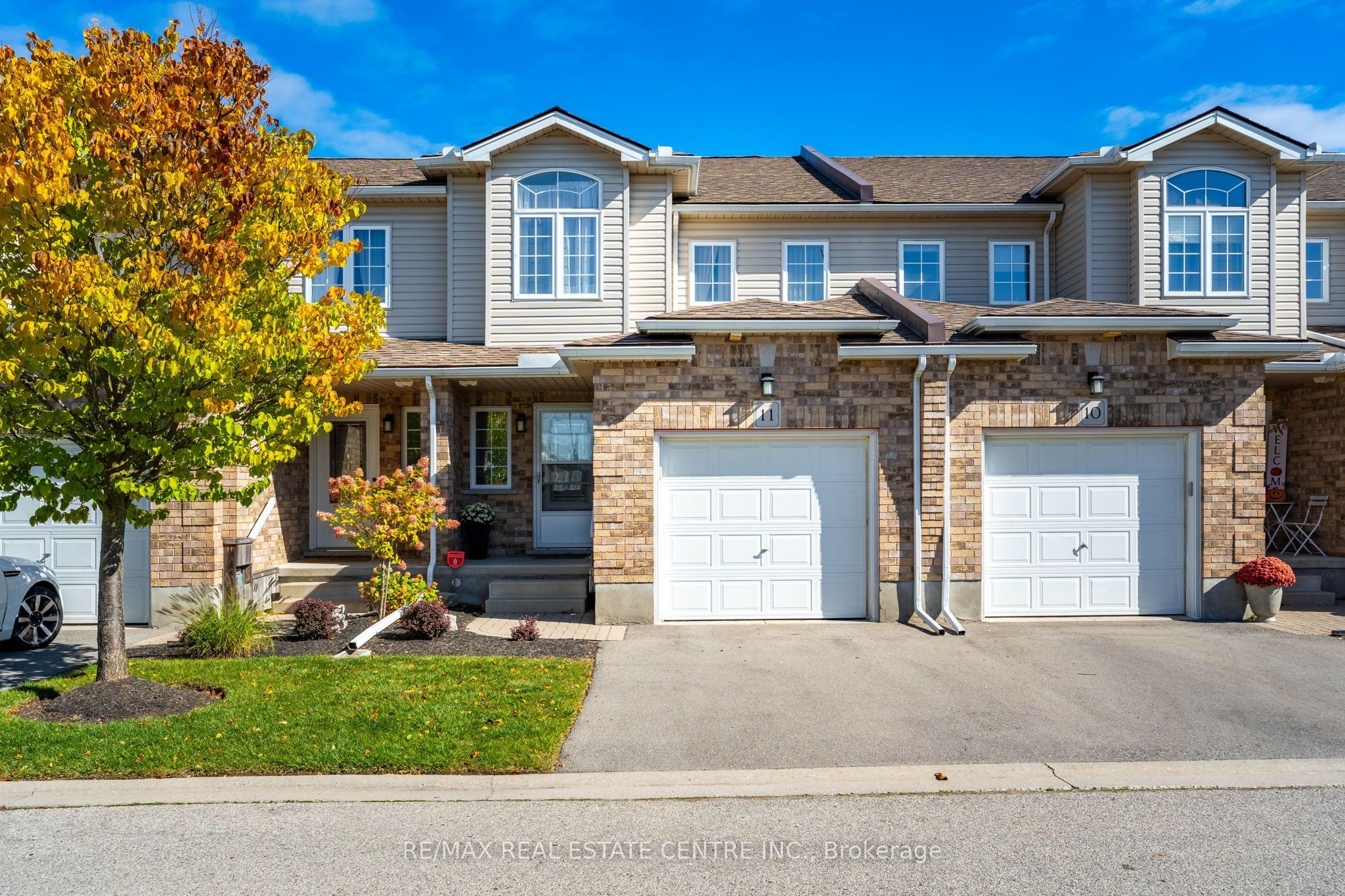 20 Shackleton Drive 11 Property Photo 1