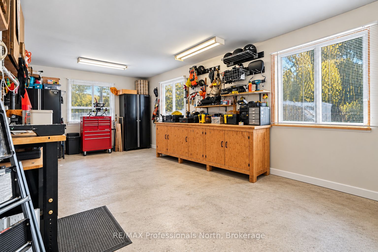 101 Meadow Heights Drive Property Photo 17