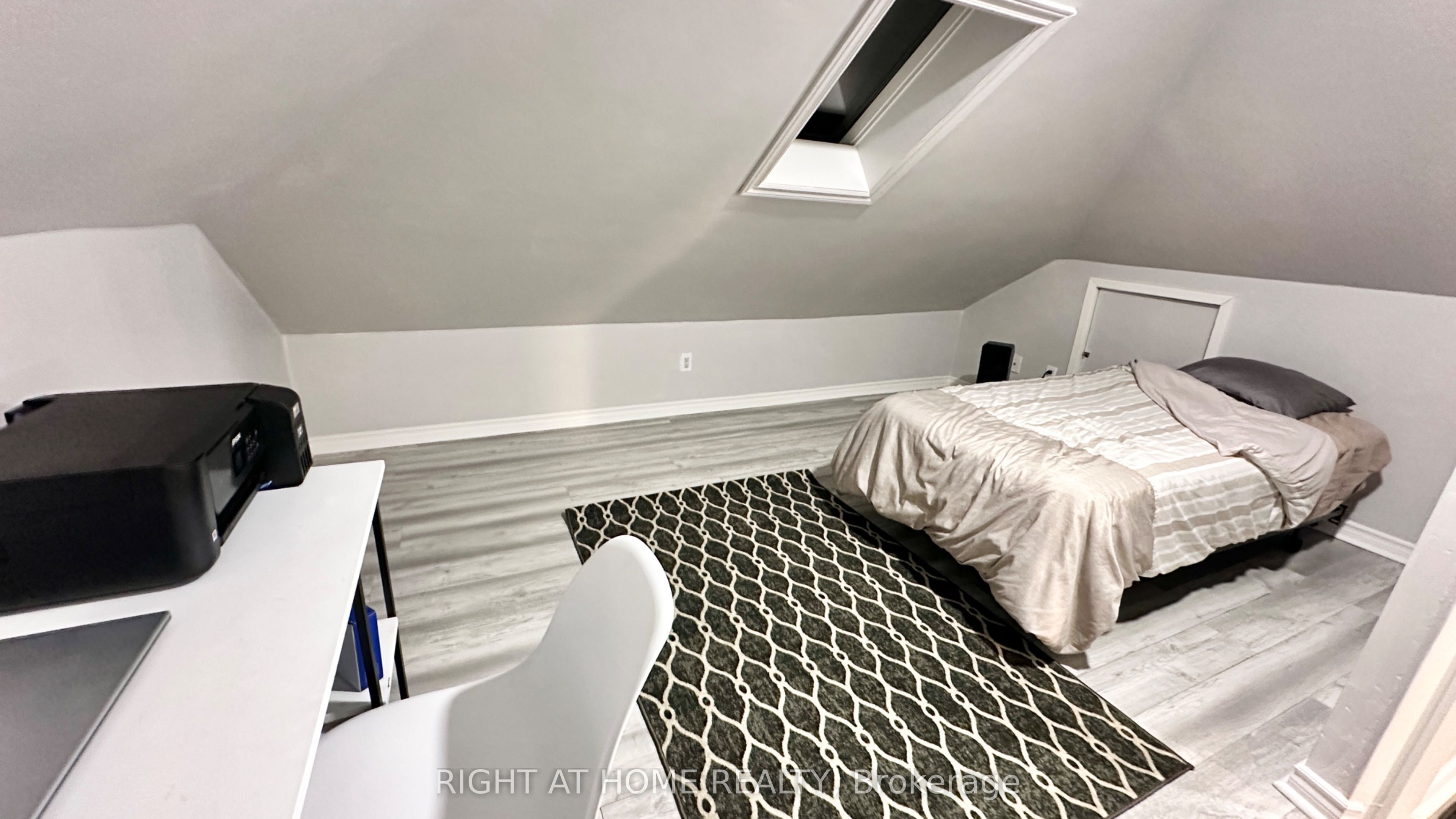 16 East Street Property Photo 26