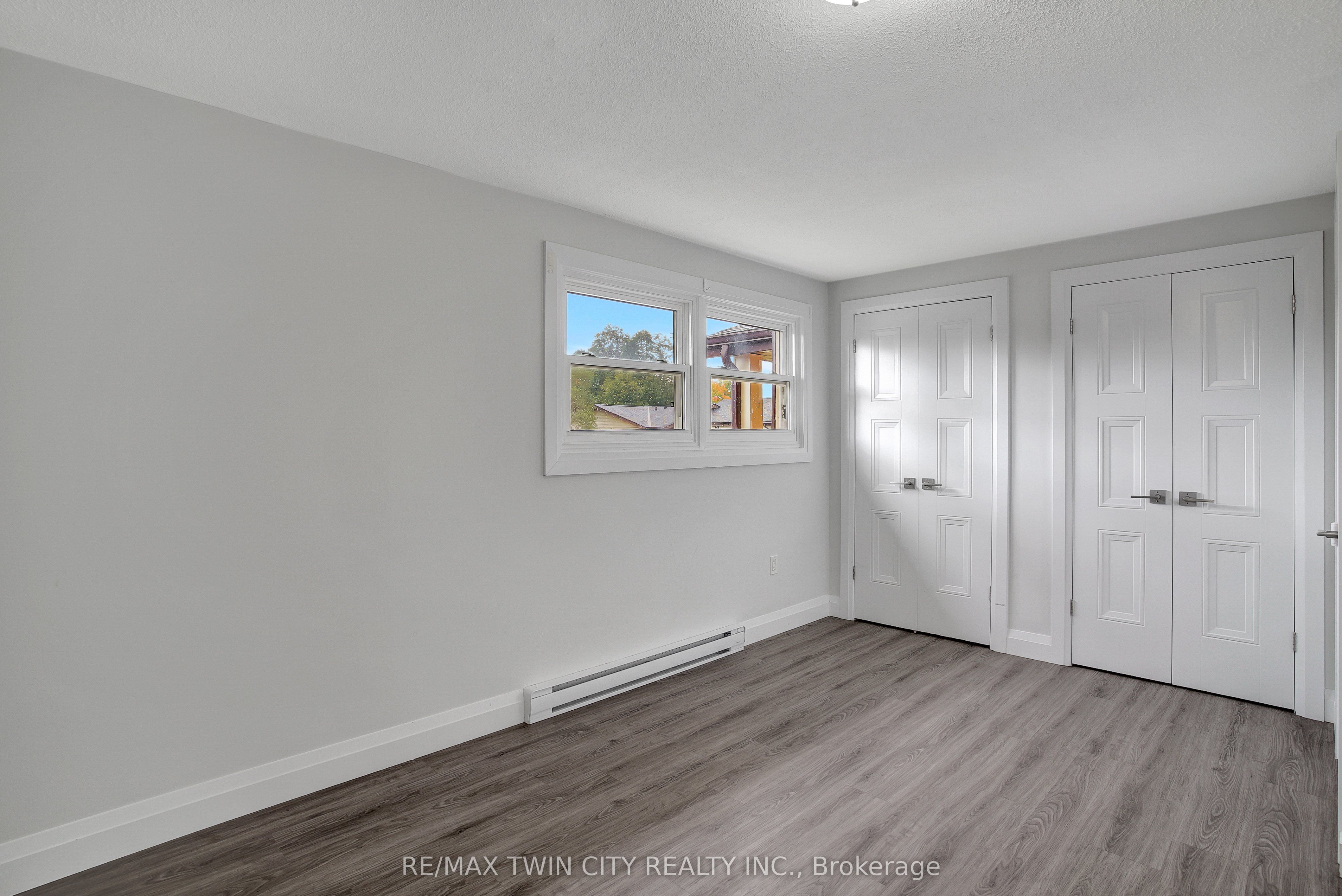 162 Jansen Avenue 25 Property Photo 10