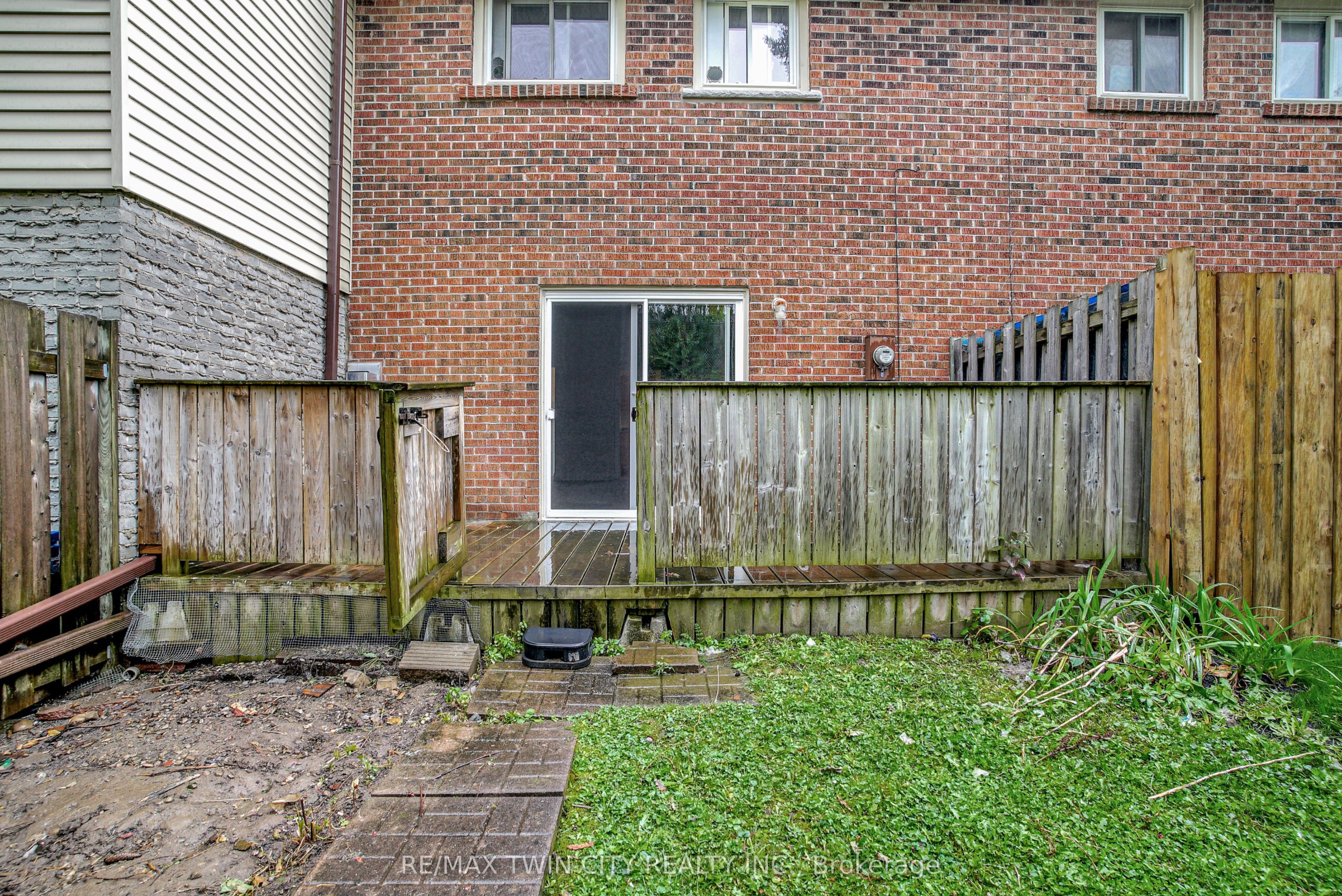 162 Jansen Avenue 25 Property Photo 24