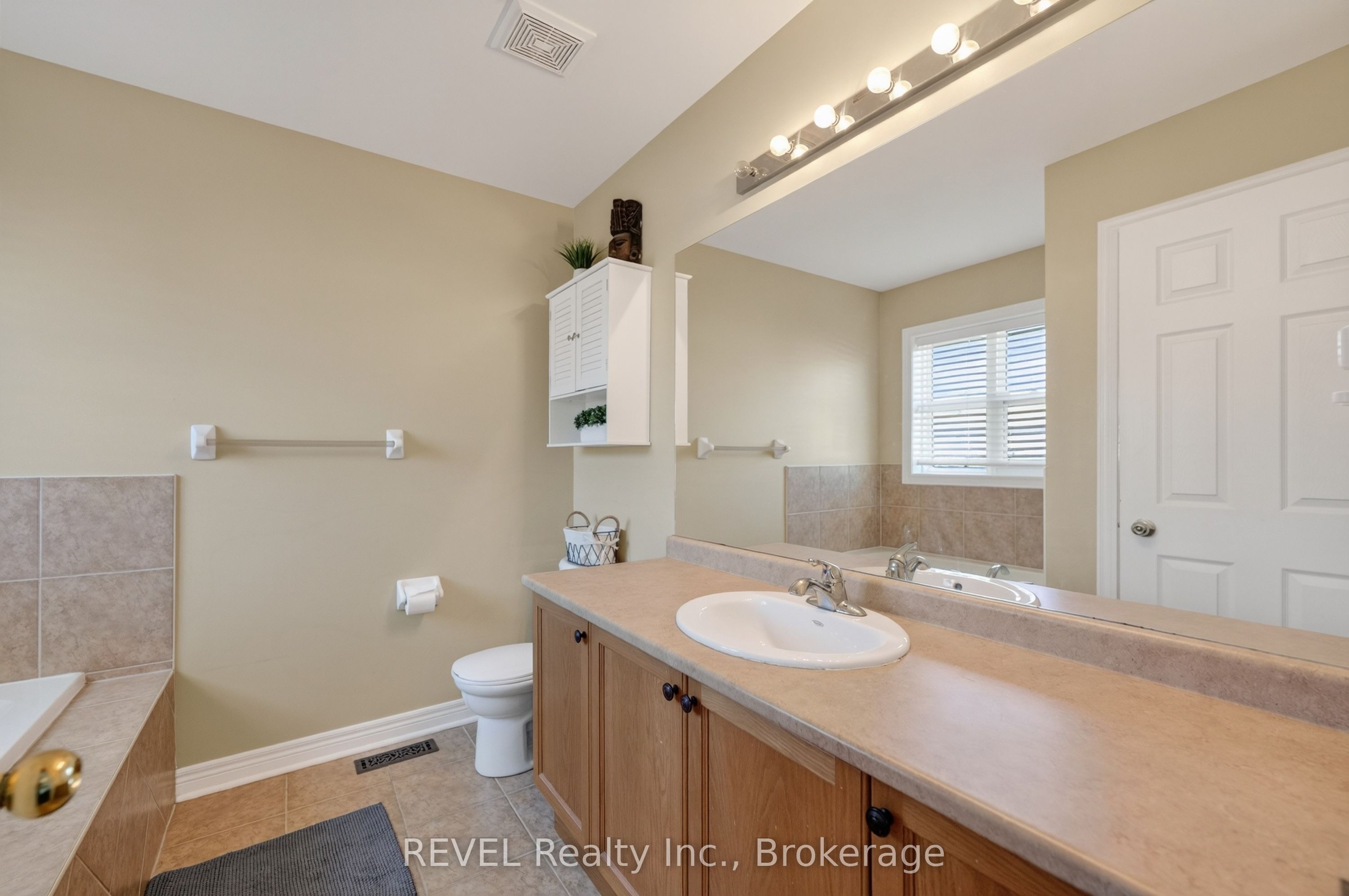 16 Haynes Court Property Photo 33