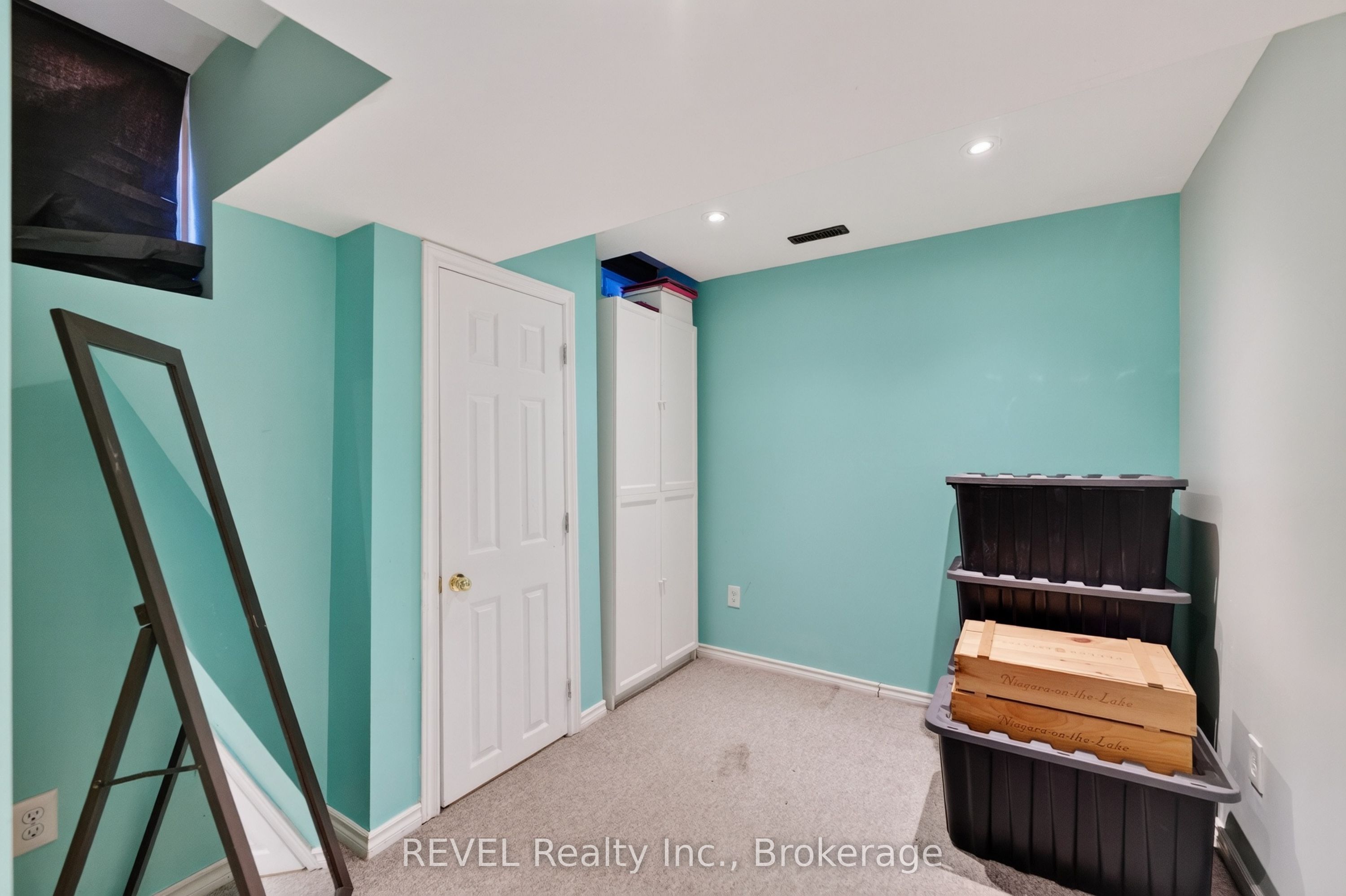 16 Haynes Court Property Photo 41