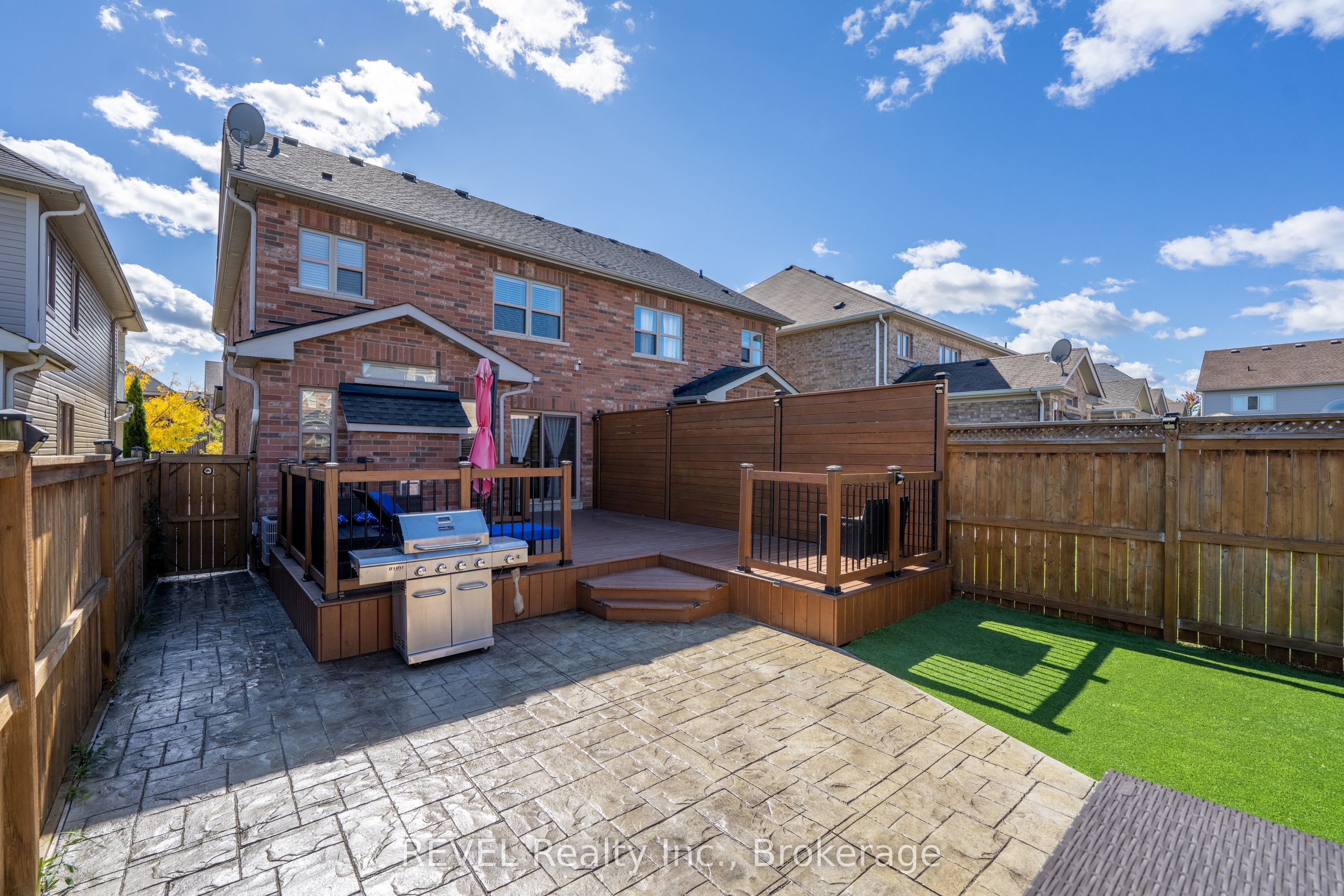 16 Haynes Court Property Photo 45