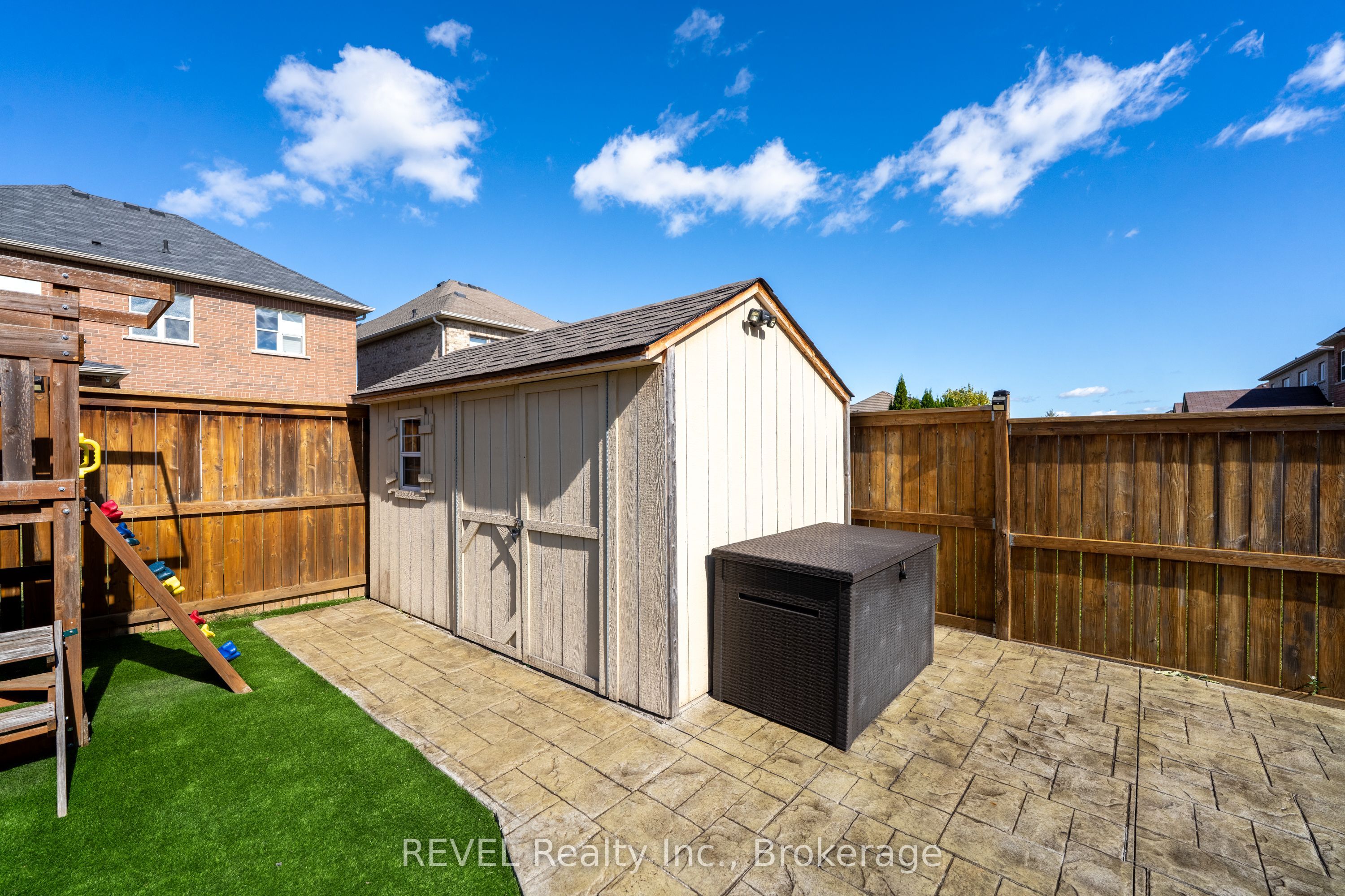 16 Haynes Court Property Photo 49