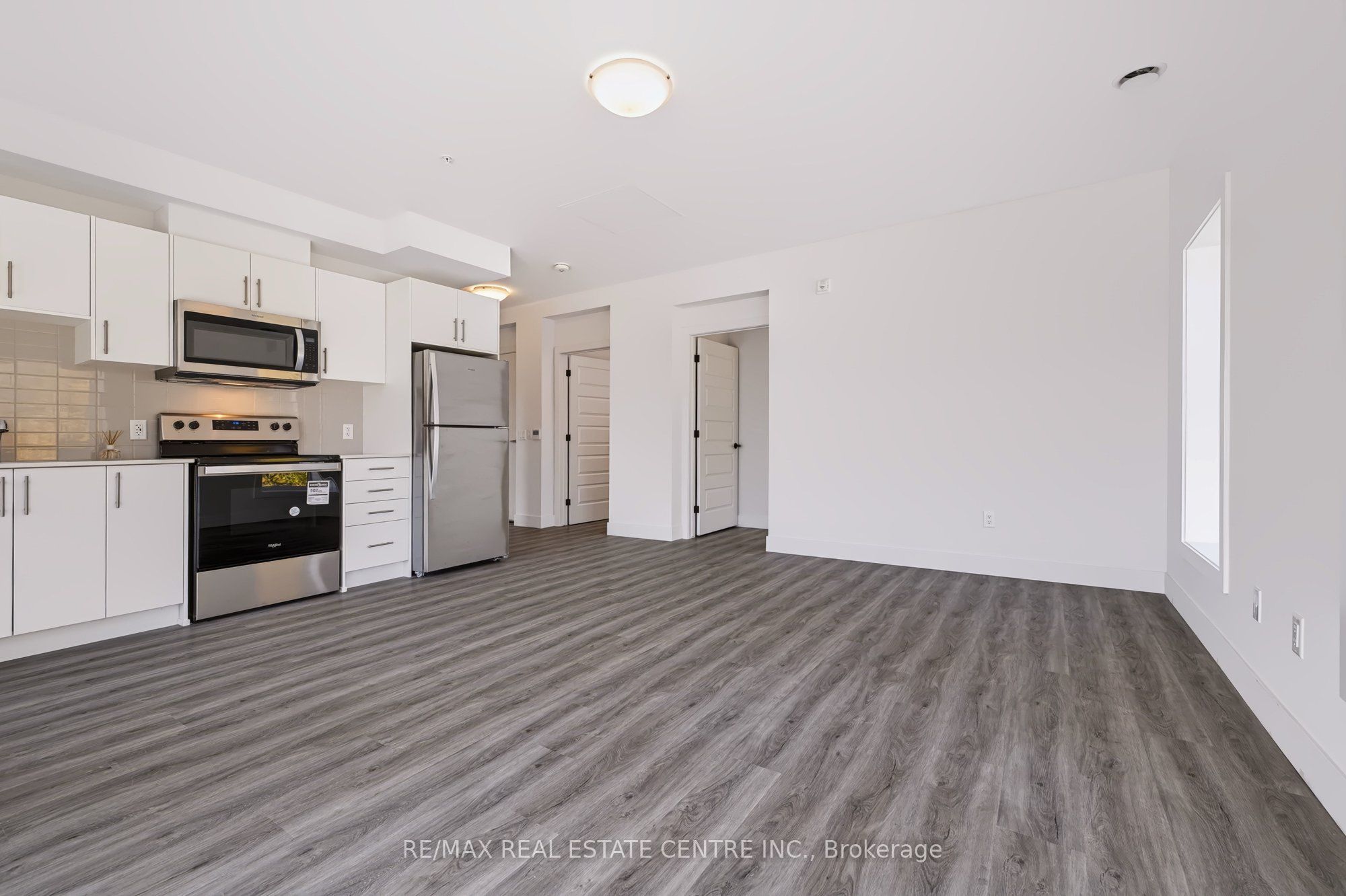 1000 Lackner Place 313 Property Photo 11