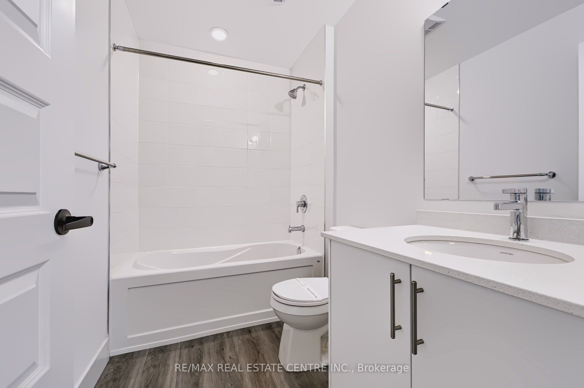 1000 Lackner Place 313 Property Photo 21