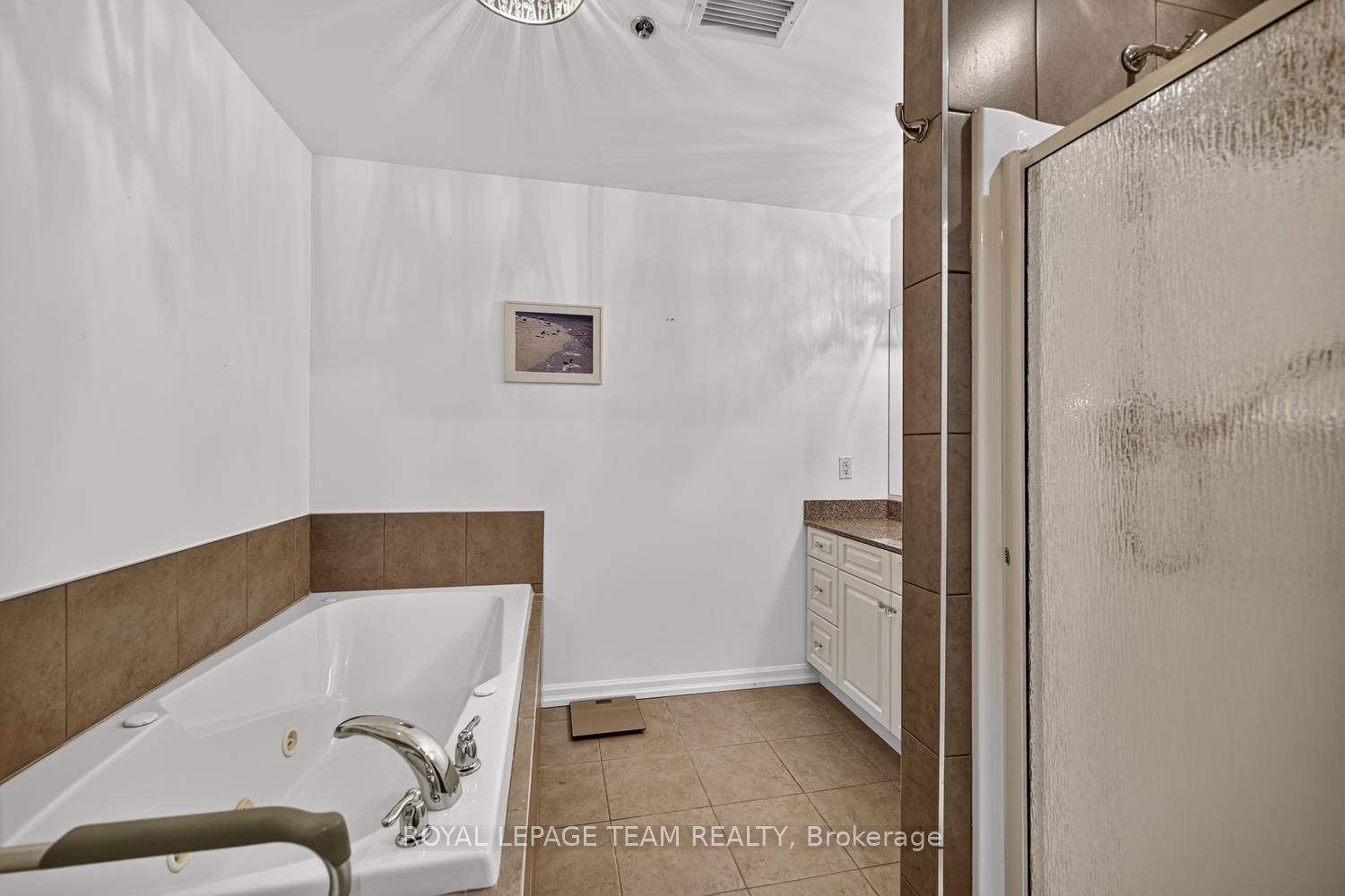 175 W Water Street W 205 Property Photo 17