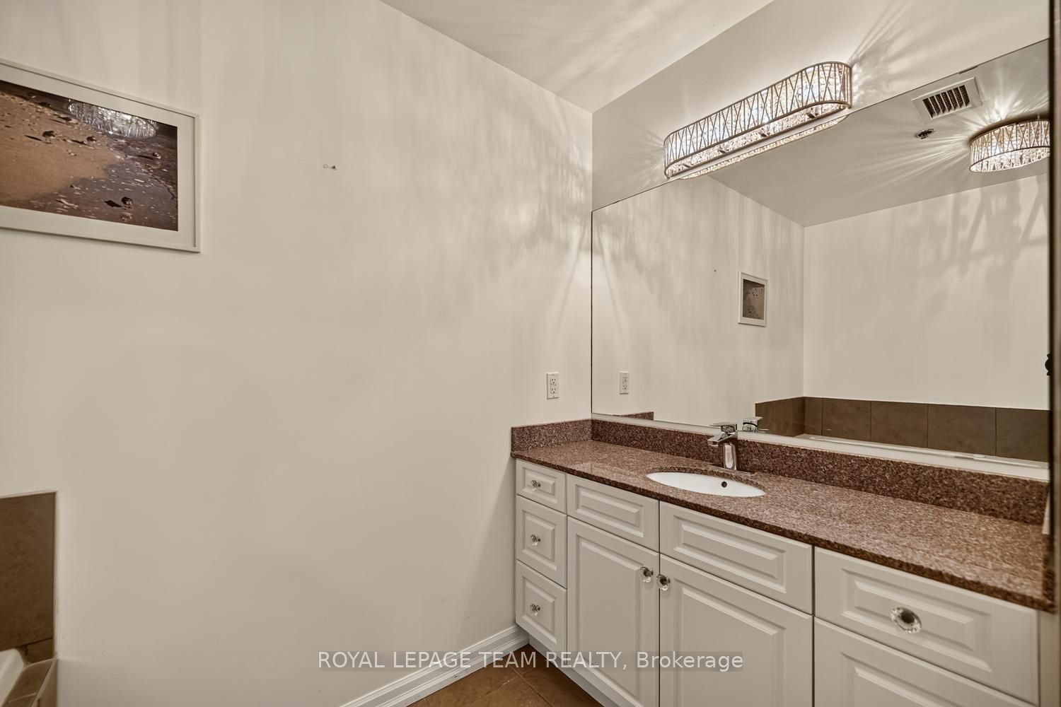 175 W Water Street W 205 Property Photo 19