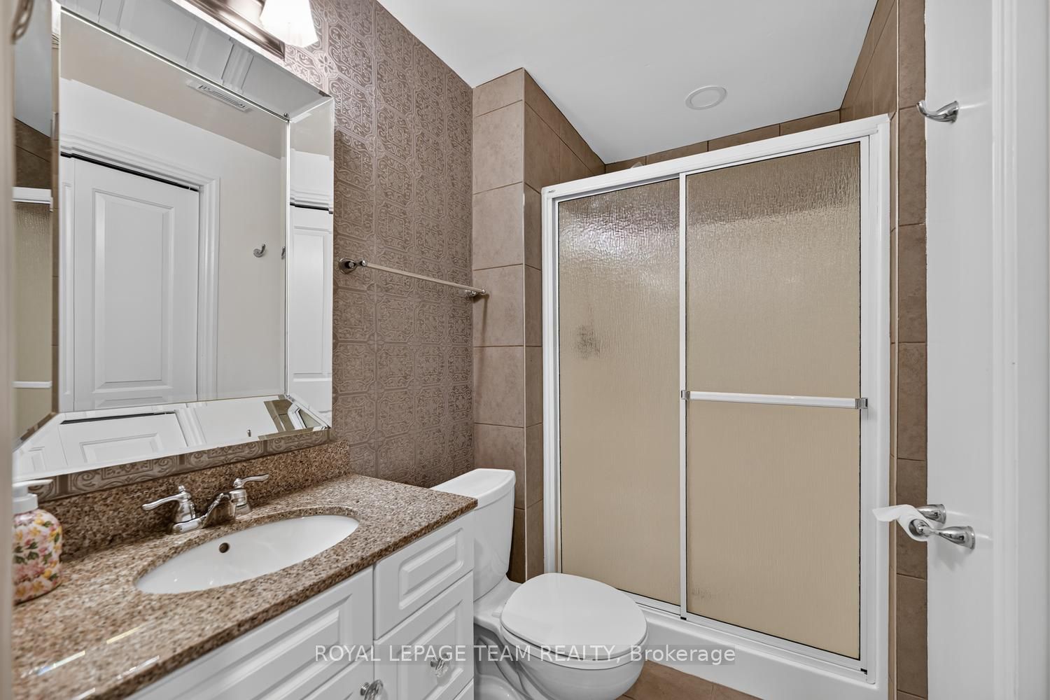 175 W Water Street W 205 Property Photo 22