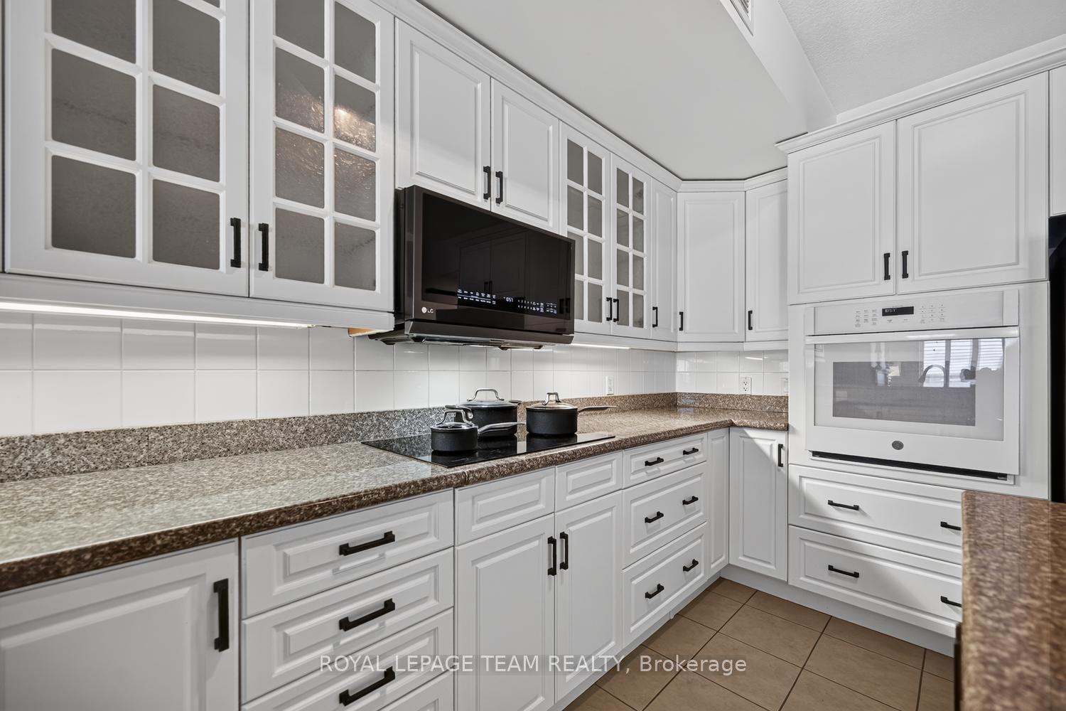 175 W Water Street W 205 Property Photo 28