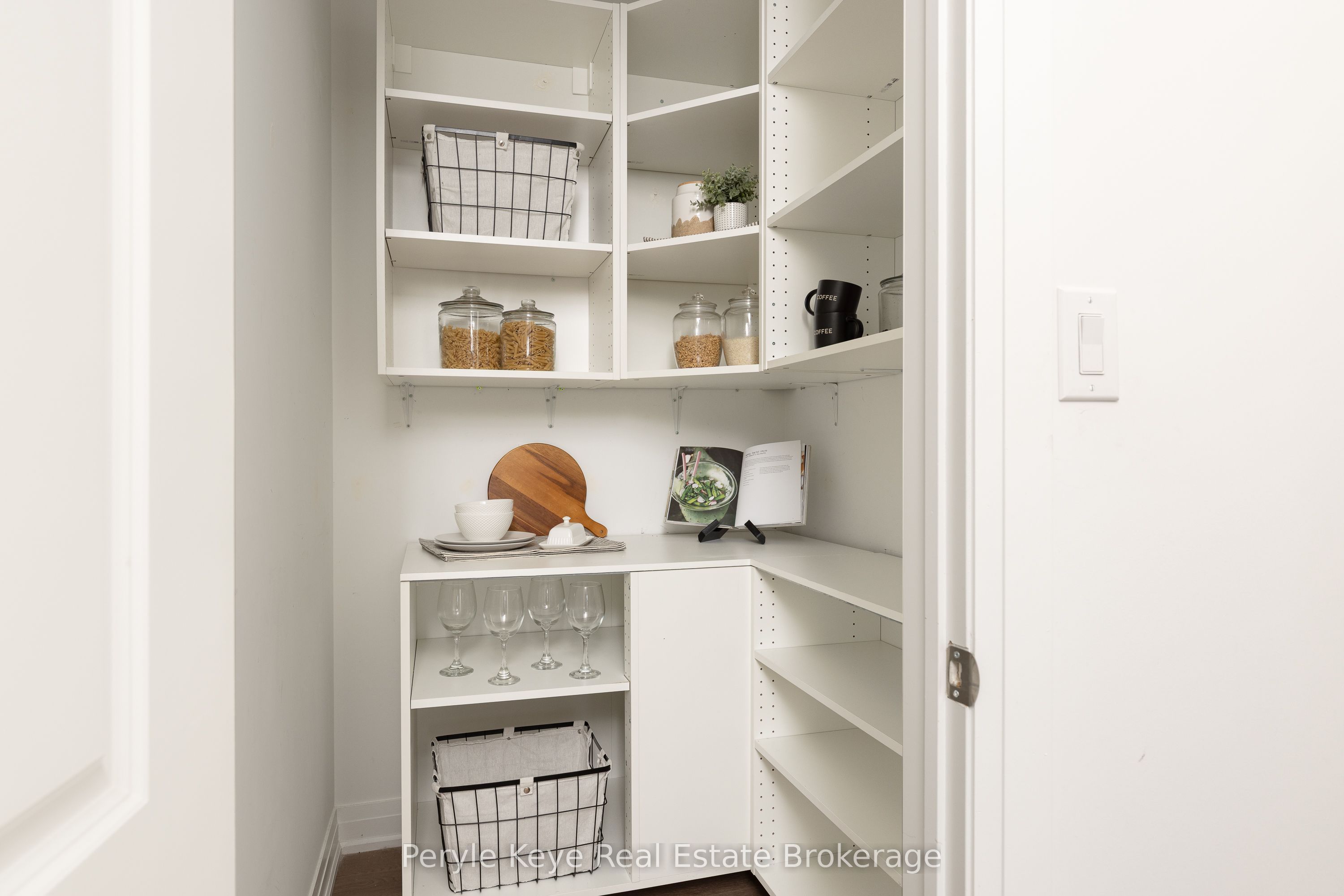 10 Timms Gate Property Photo 16