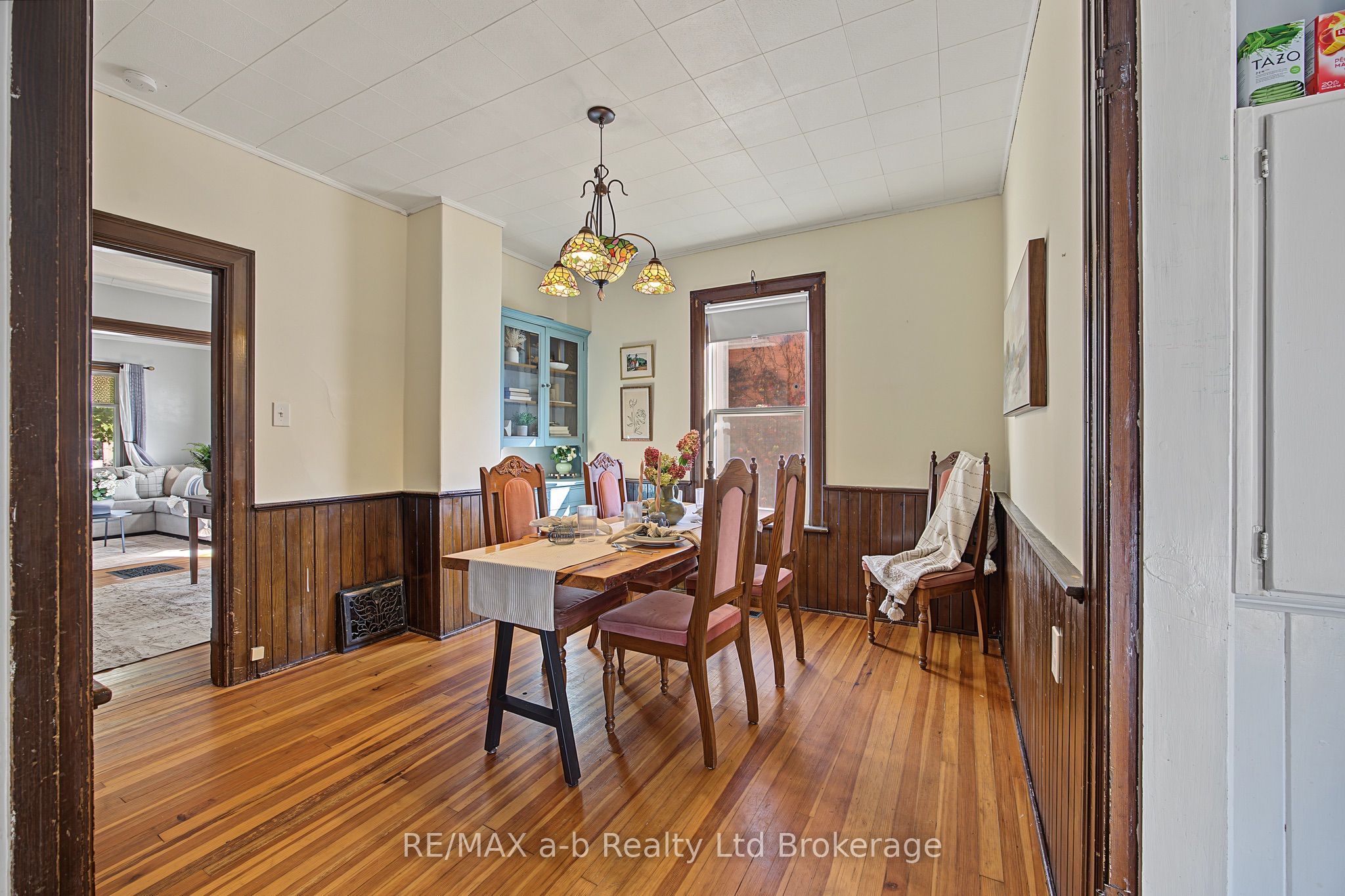 225 Graham Street Property Photo 12