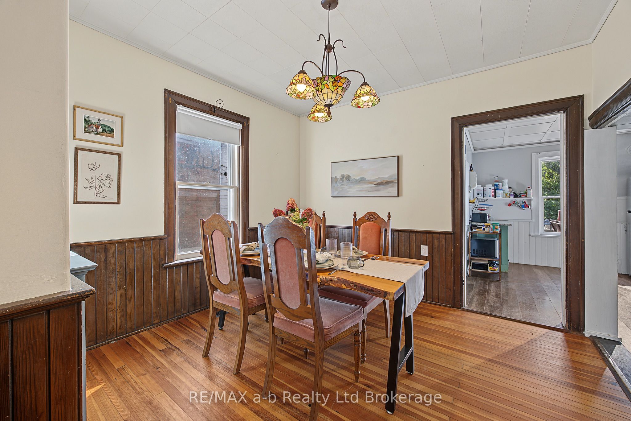 225 Graham Street Property Photo 13