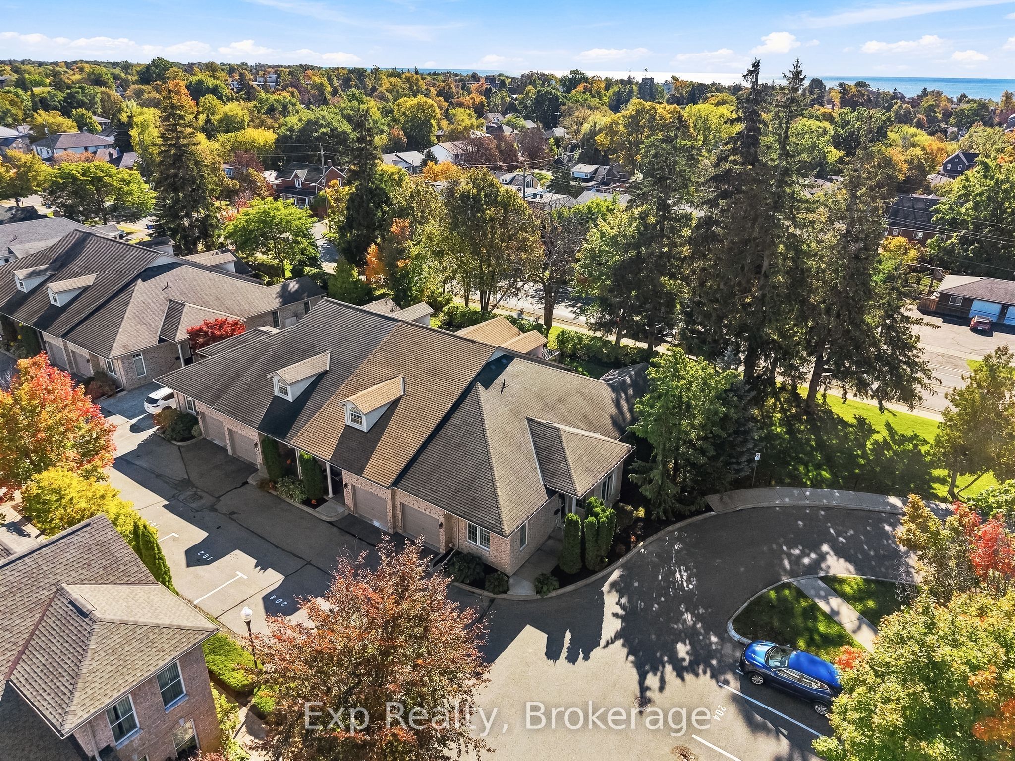 120 University Avenue E 101 Property Photo 1