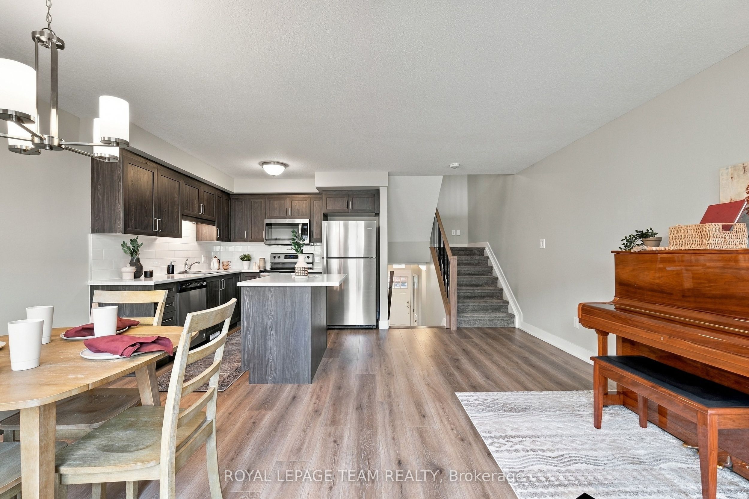 163 Ferrara Drive Property Photo 7