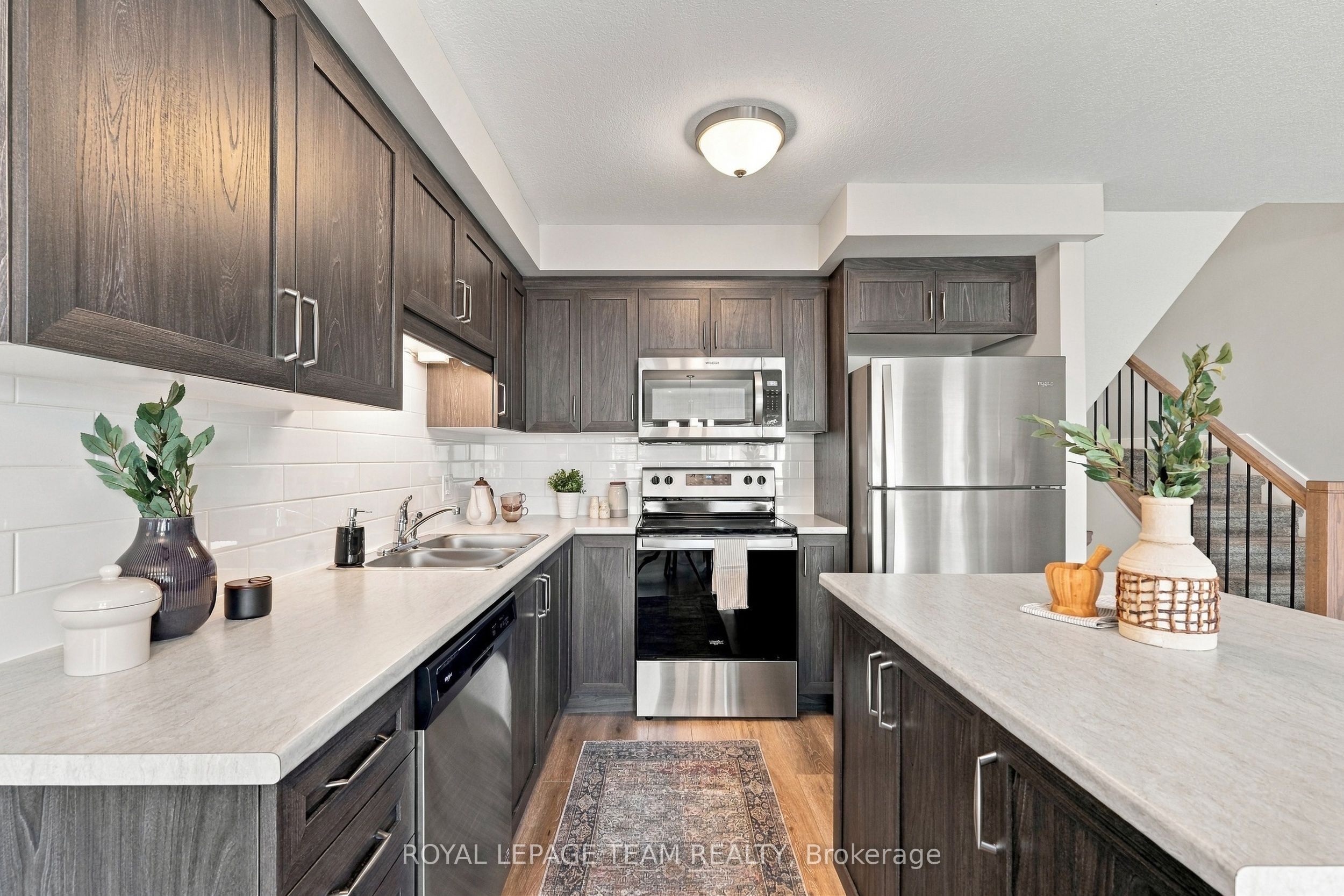 163 Ferrara Drive Property Photo 10