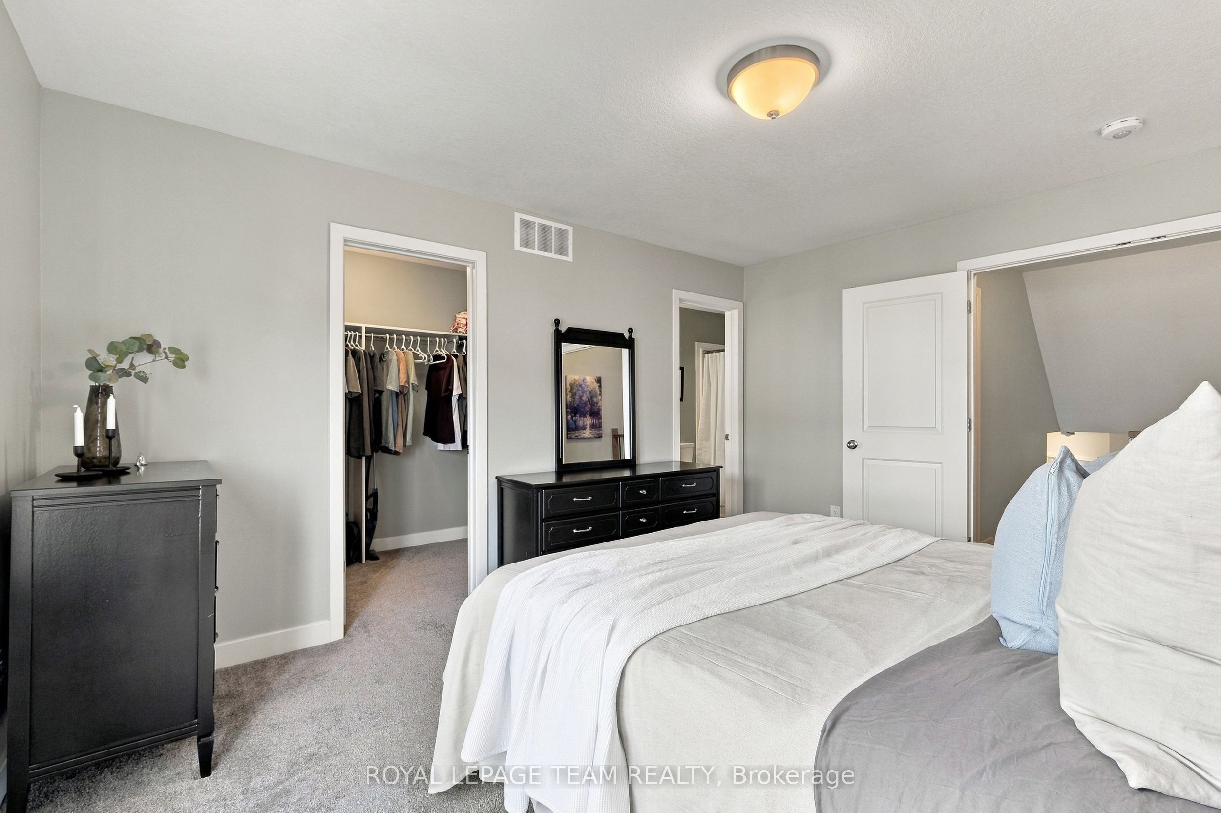 163 Ferrara Drive Property Photo 22