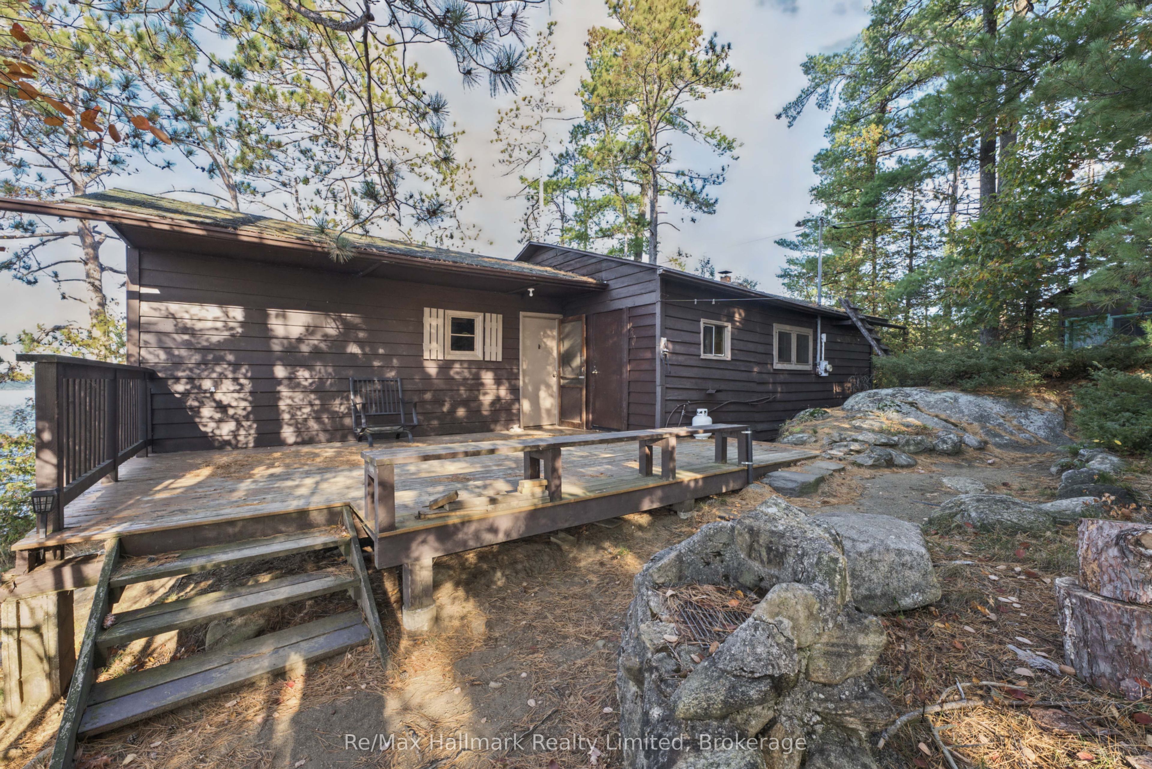 3 Island 20lm Island Property Photo 27