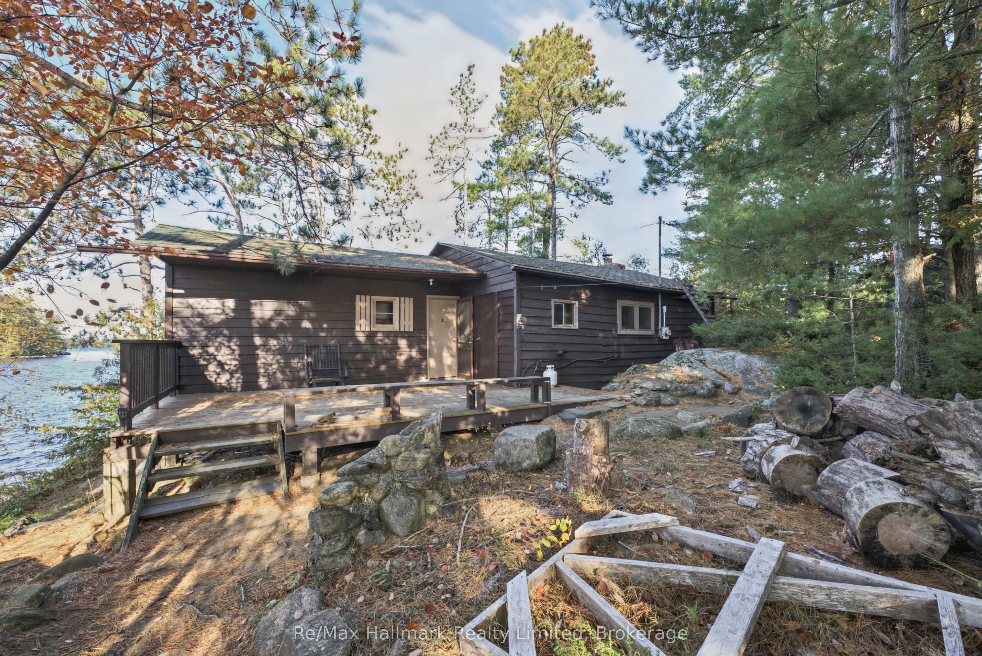 3 Island 20lm Island Property Photo 29