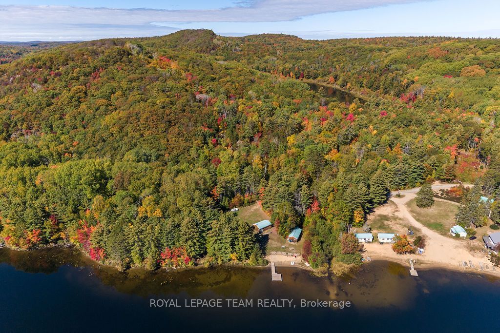 662 Long Lake Road Property Photo 8