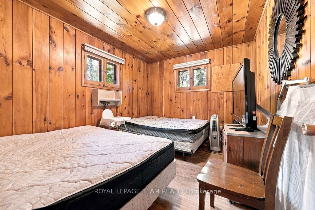 662 Long Lake Road Property Photo 16