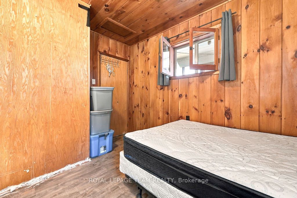 662 Long Lake Road Property Photo 19