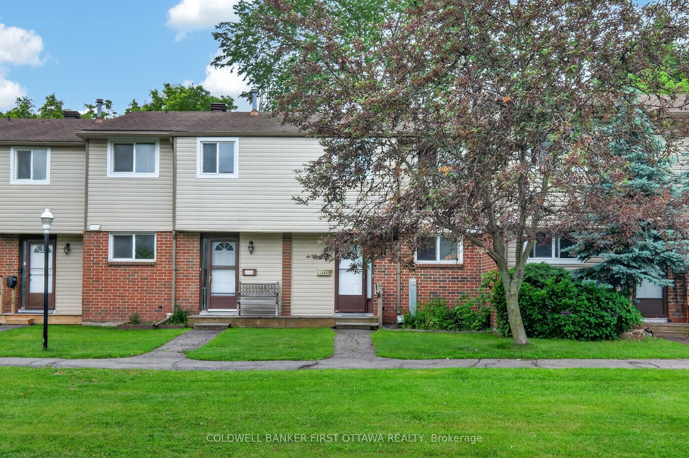 1444 Palmerston Drive 98 Property Photo 1