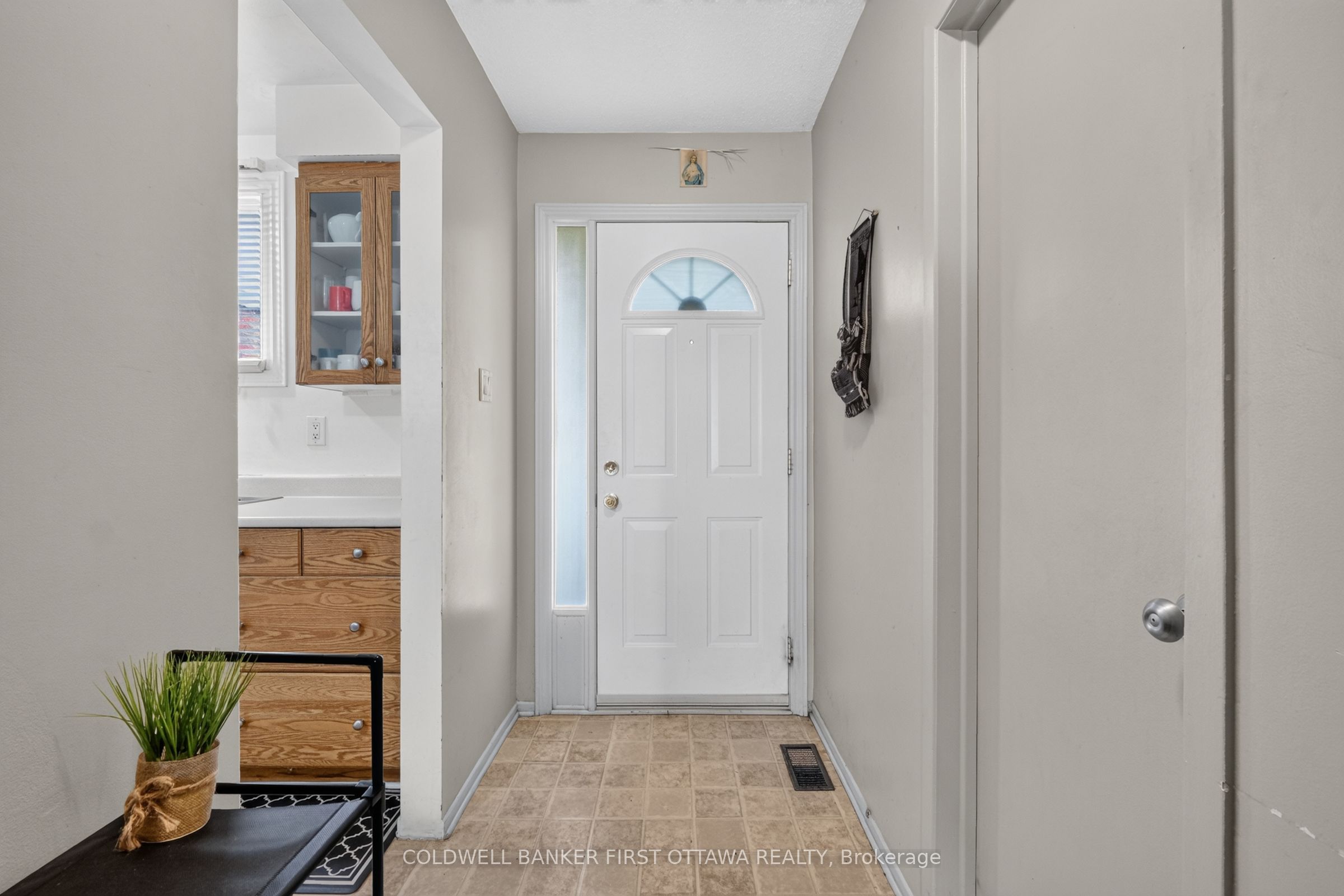 1444 Palmerston Drive 98 Property Photo 2