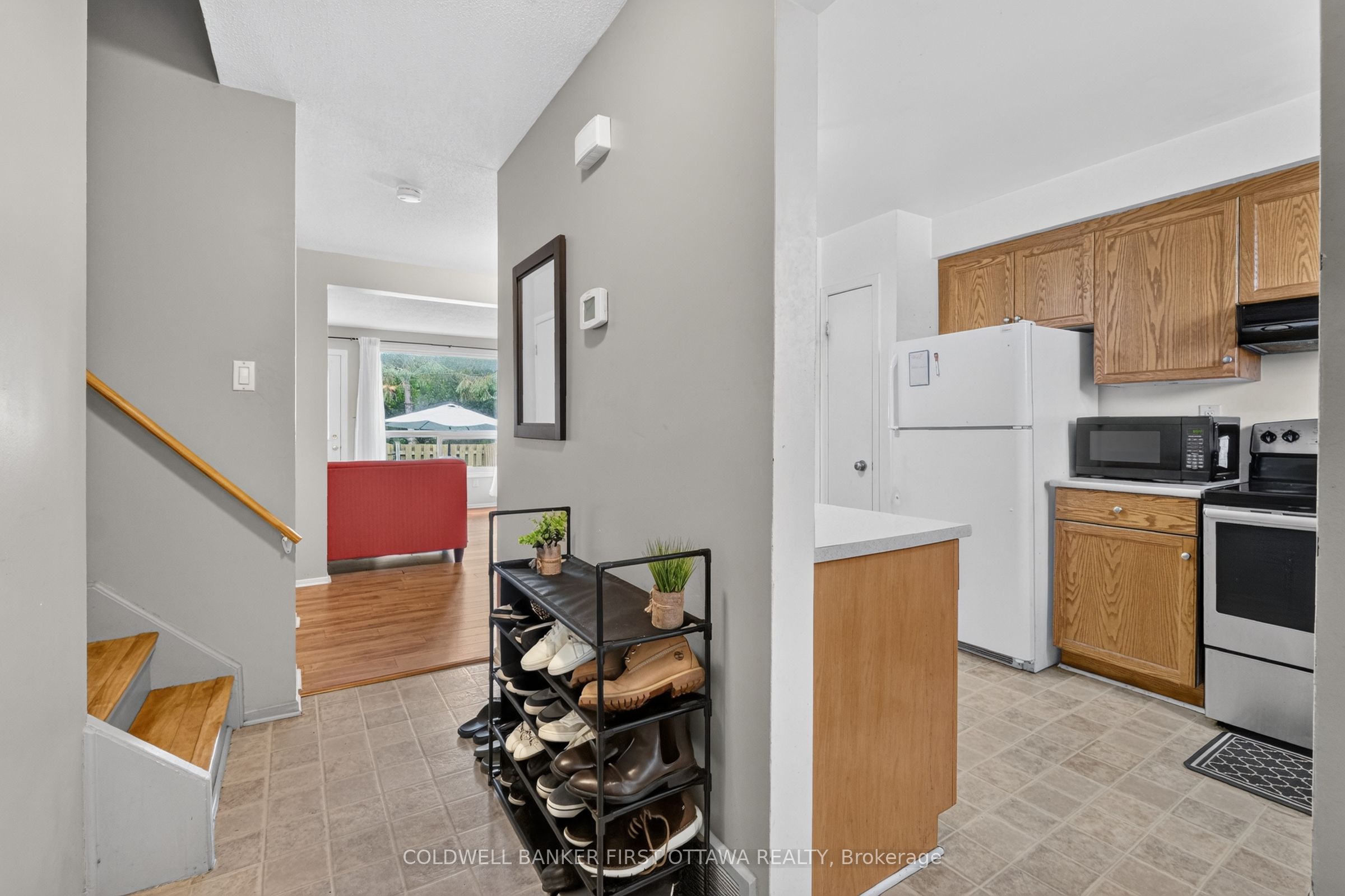 1444 Palmerston Drive 98 Property Photo 4