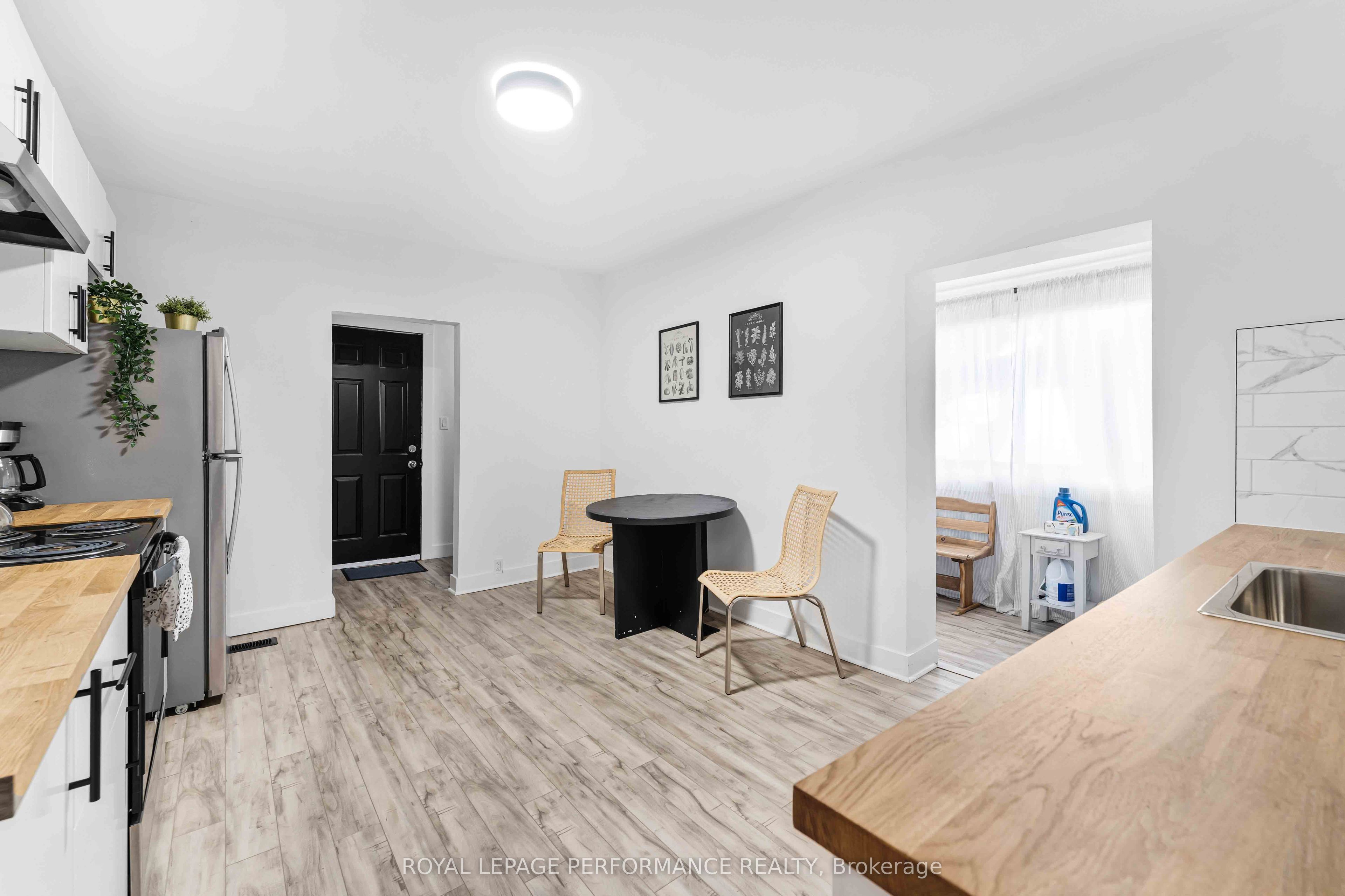 3-5 N Mary Street N Property Photo 16