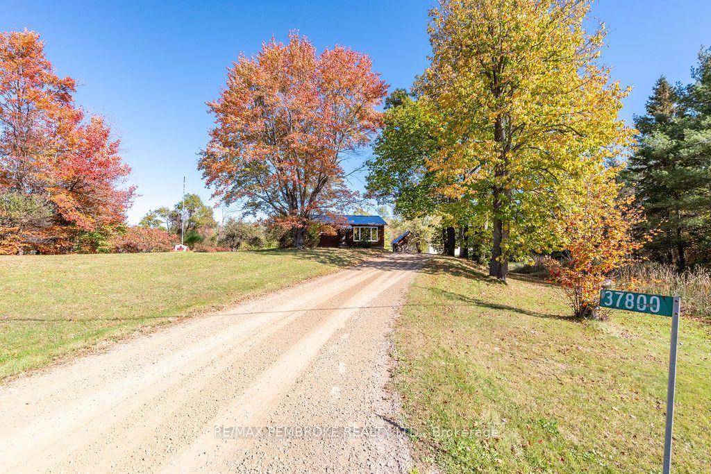 37800 41 Highway Property Photo 1