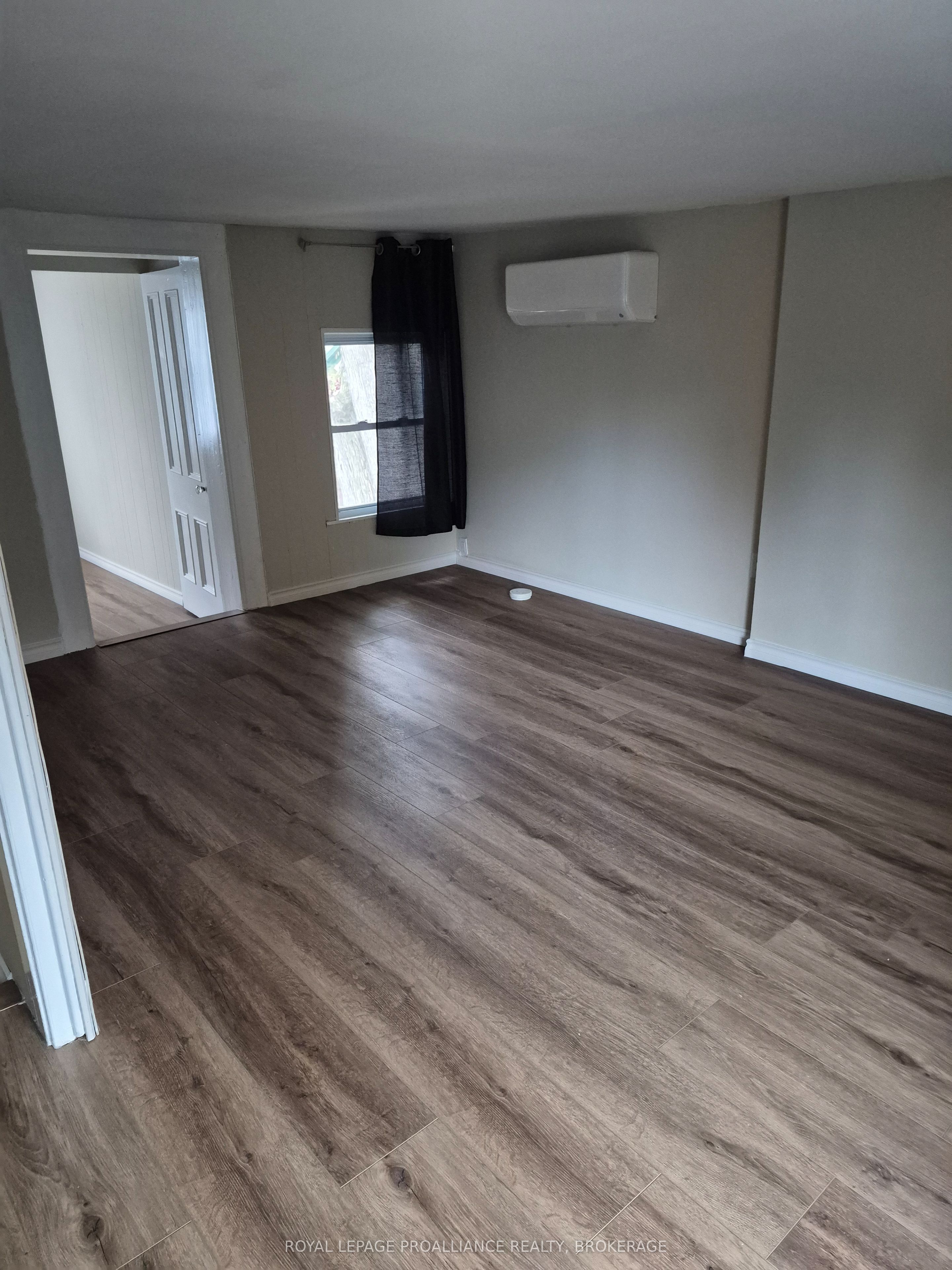 7 Dales Avenue Property Photo 8