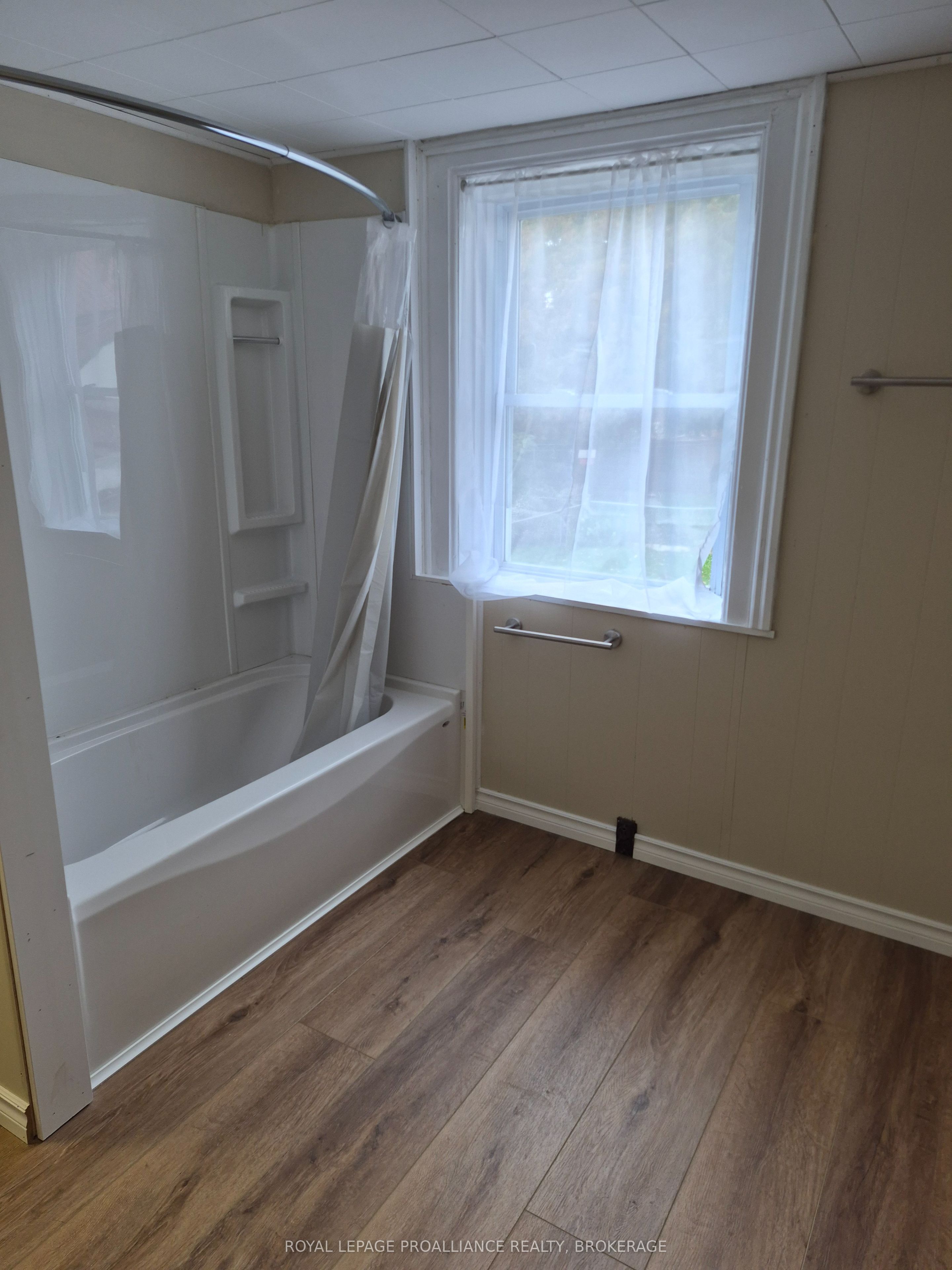 7 Dales Avenue Property Photo 10