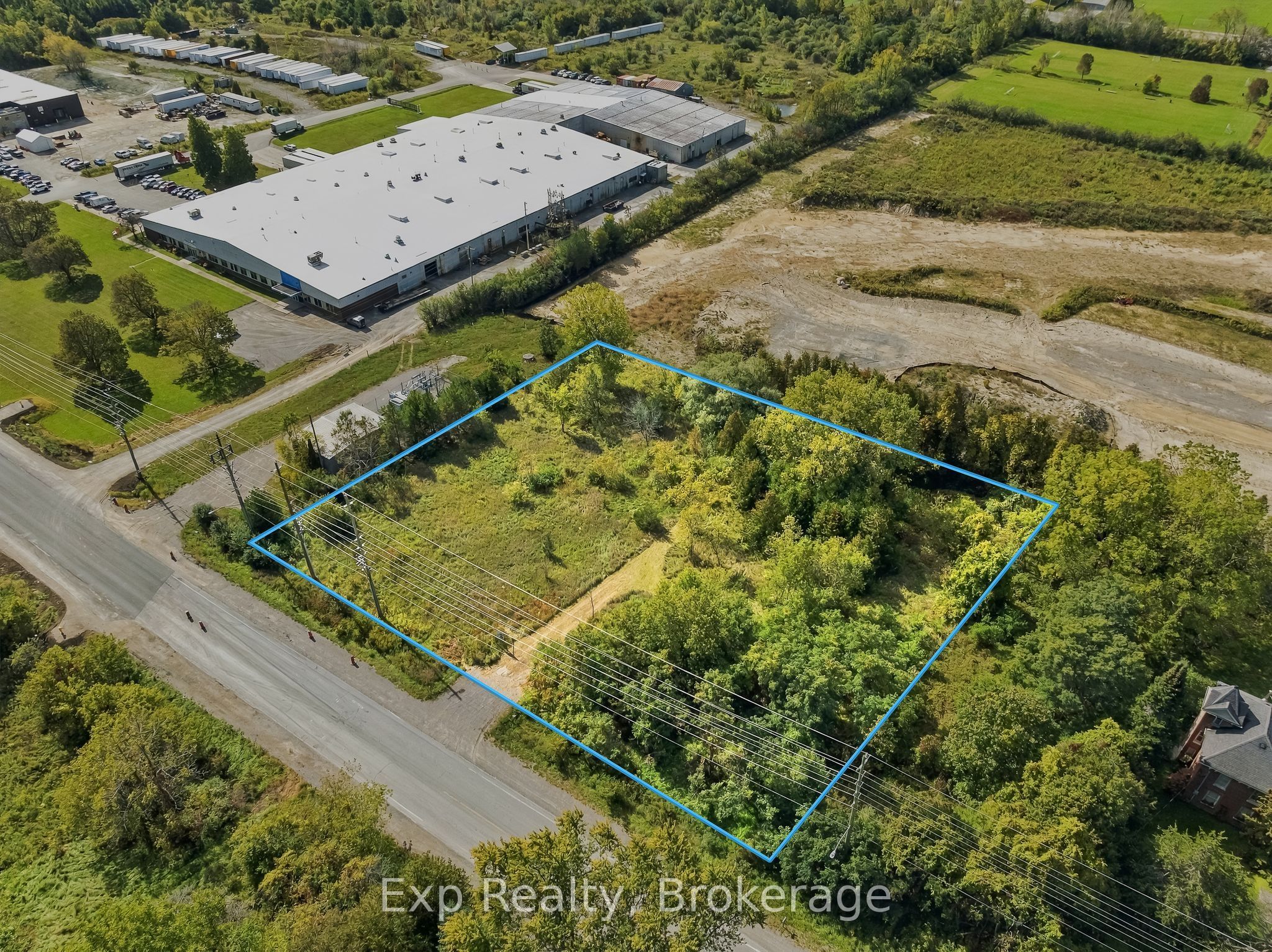 833 Brook Road N Property Photo 4